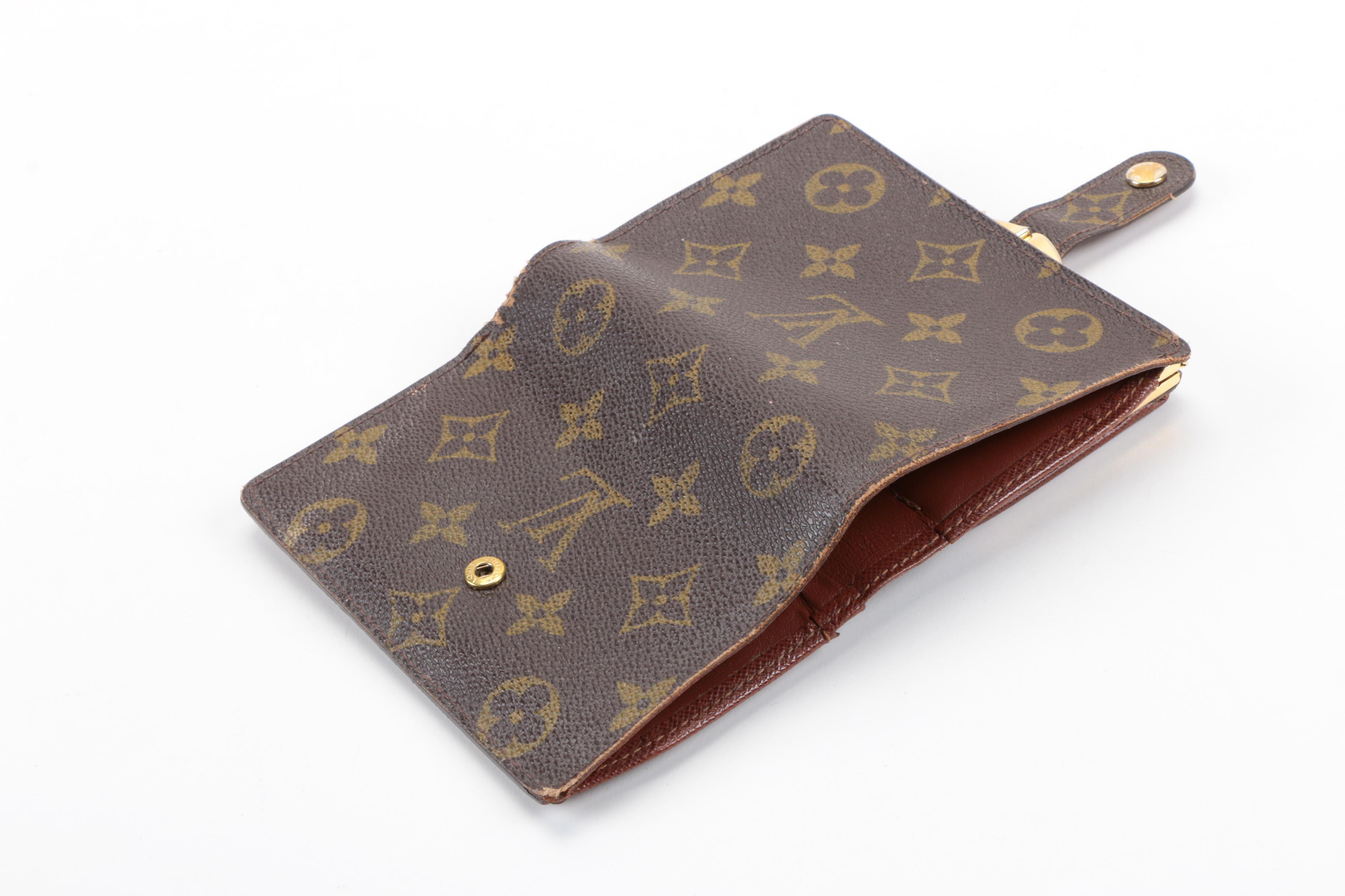 Louis Vuitton Monogram Kiss Lock Bifold Wallet
