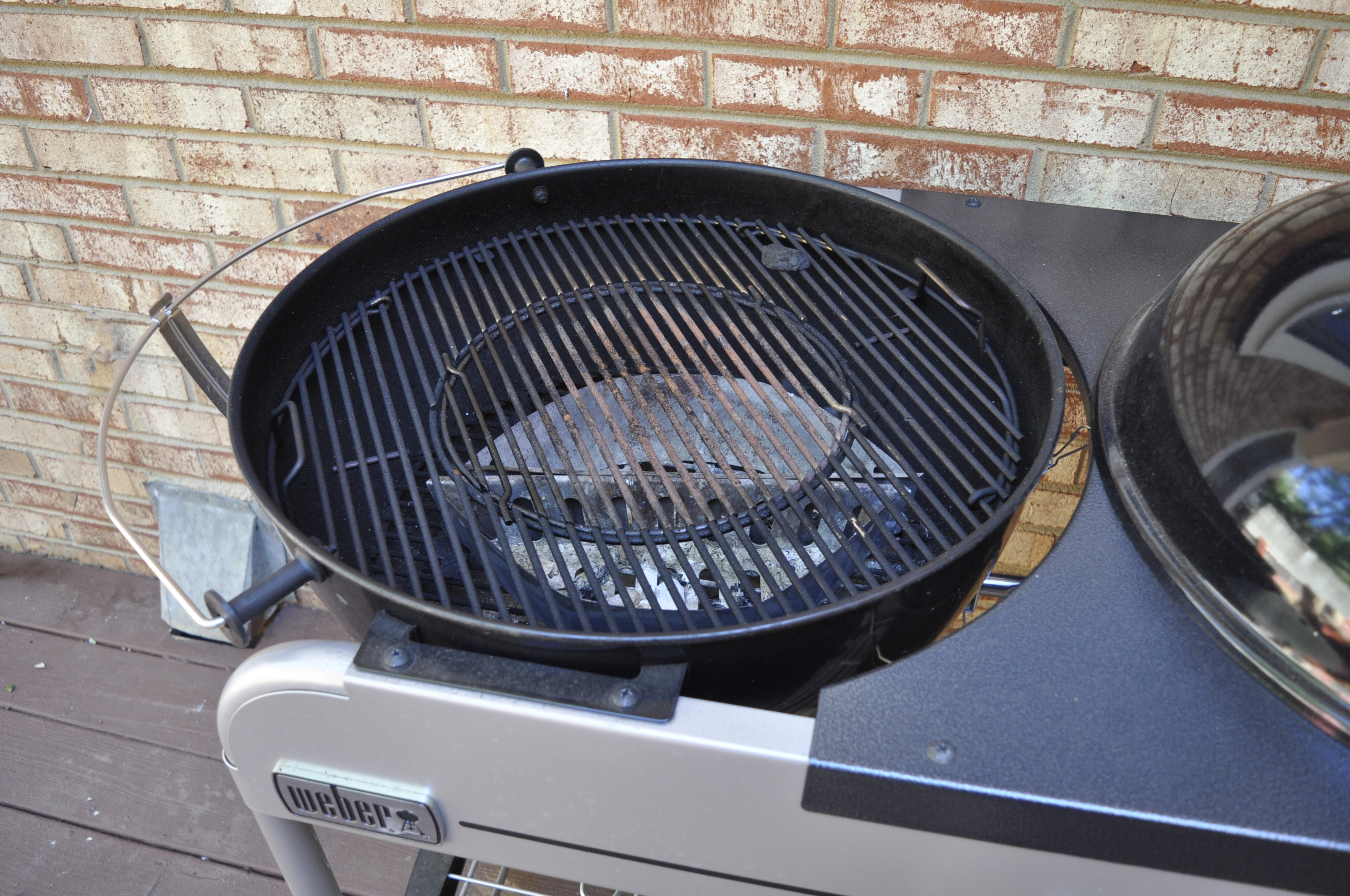 Weber Performer Premium Charcoal Grill