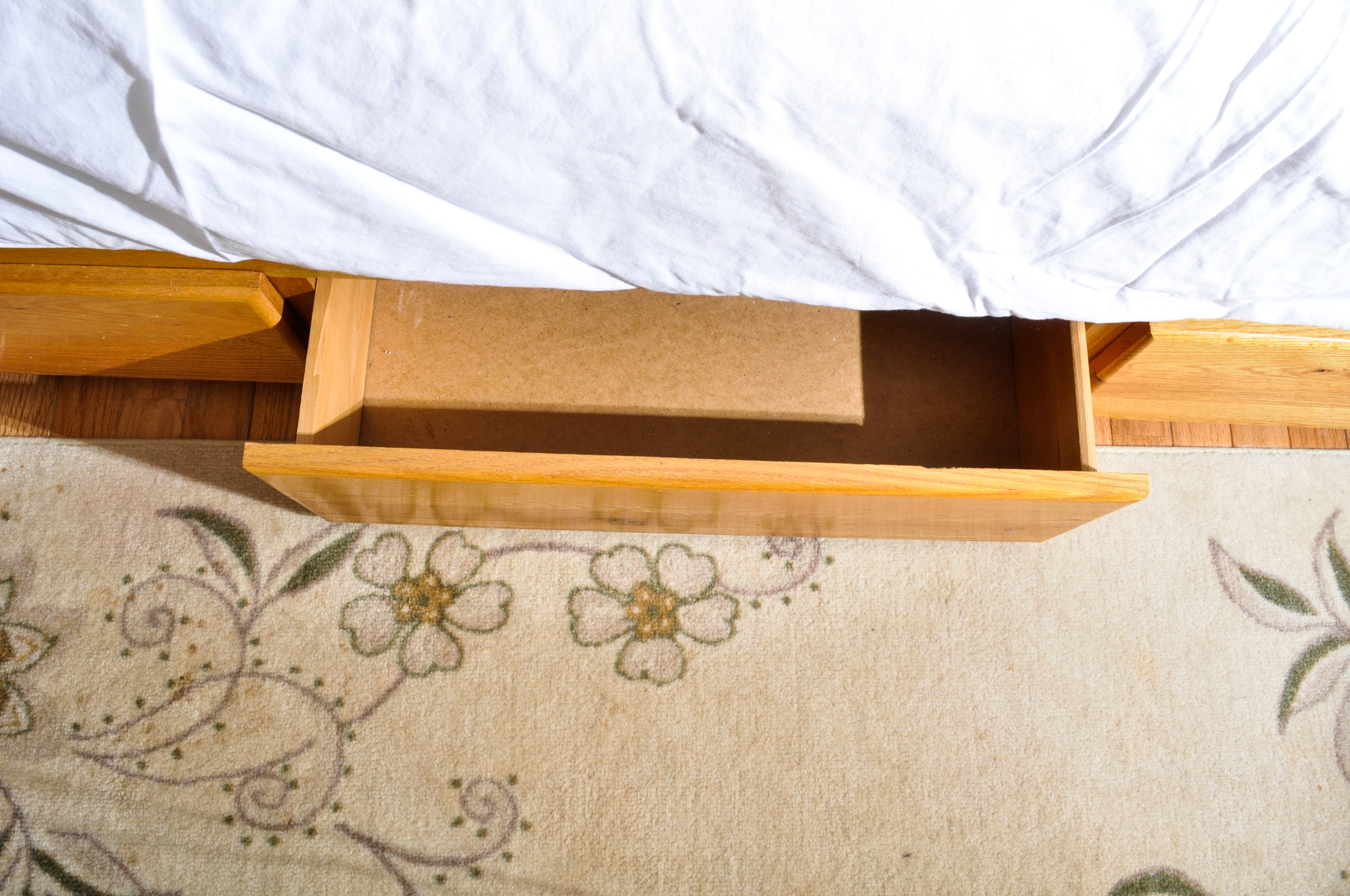 Oak King-Size Bed Frame With Light Bridge and Drawers