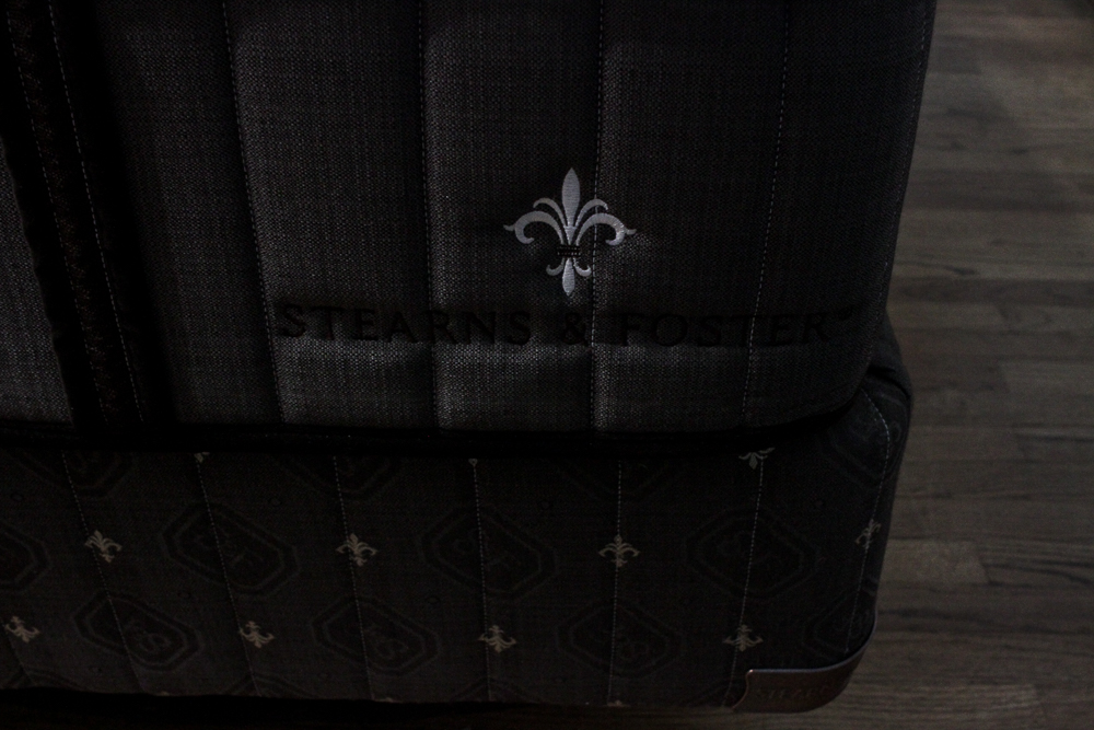 Stearns & Foster Lux Estate "Emily-Rose" Queen Size Mattress and Bed Foundation