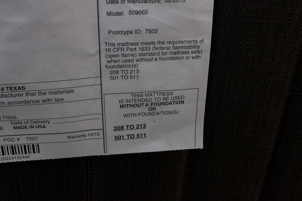 Stearns & Foster Lux Estate "Emily-Rose" Queen Size Mattress and Bed Foundation