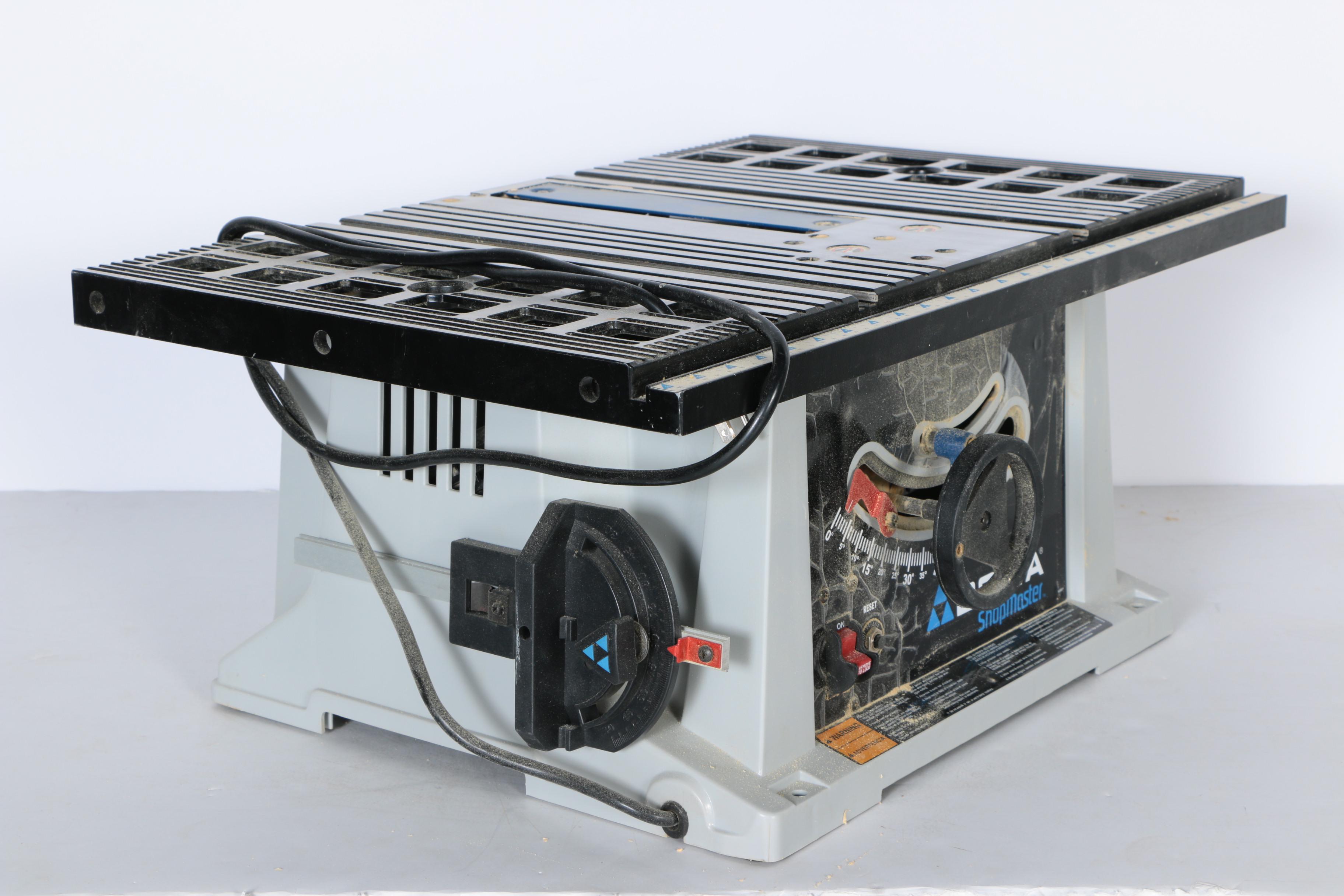 Delta Shopmaster 10" Table Saw