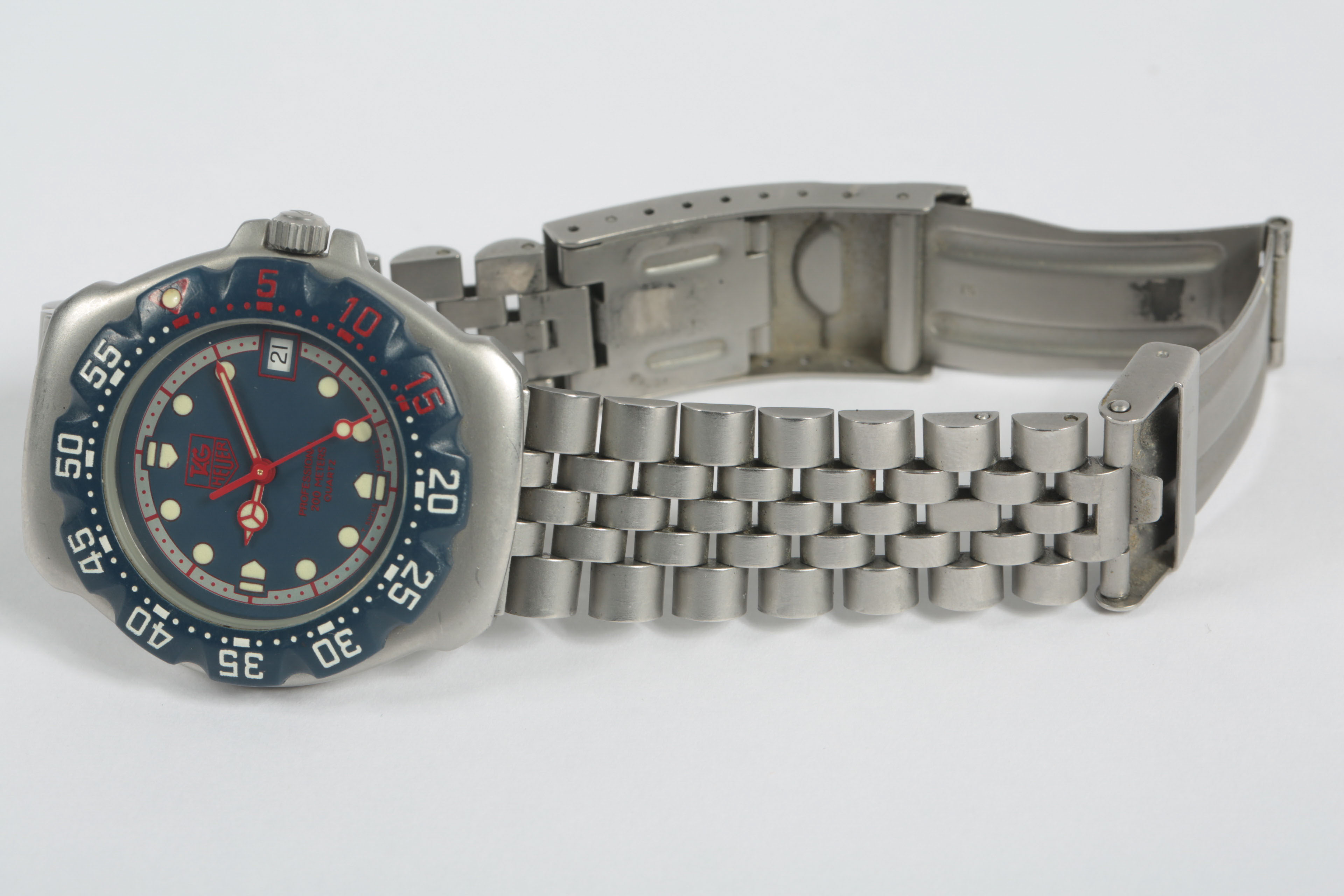 TAG Heuer Professional Diver Wrist Watch