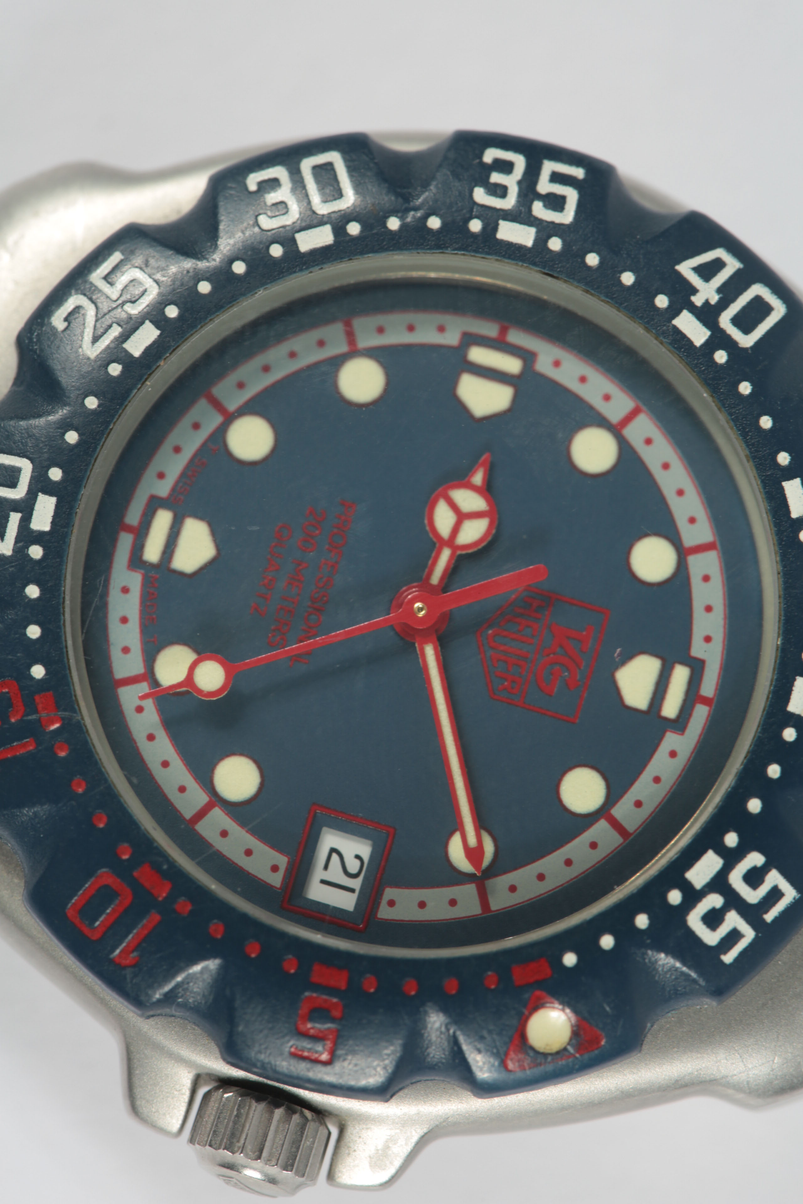 TAG Heuer Professional Diver Wrist Watch