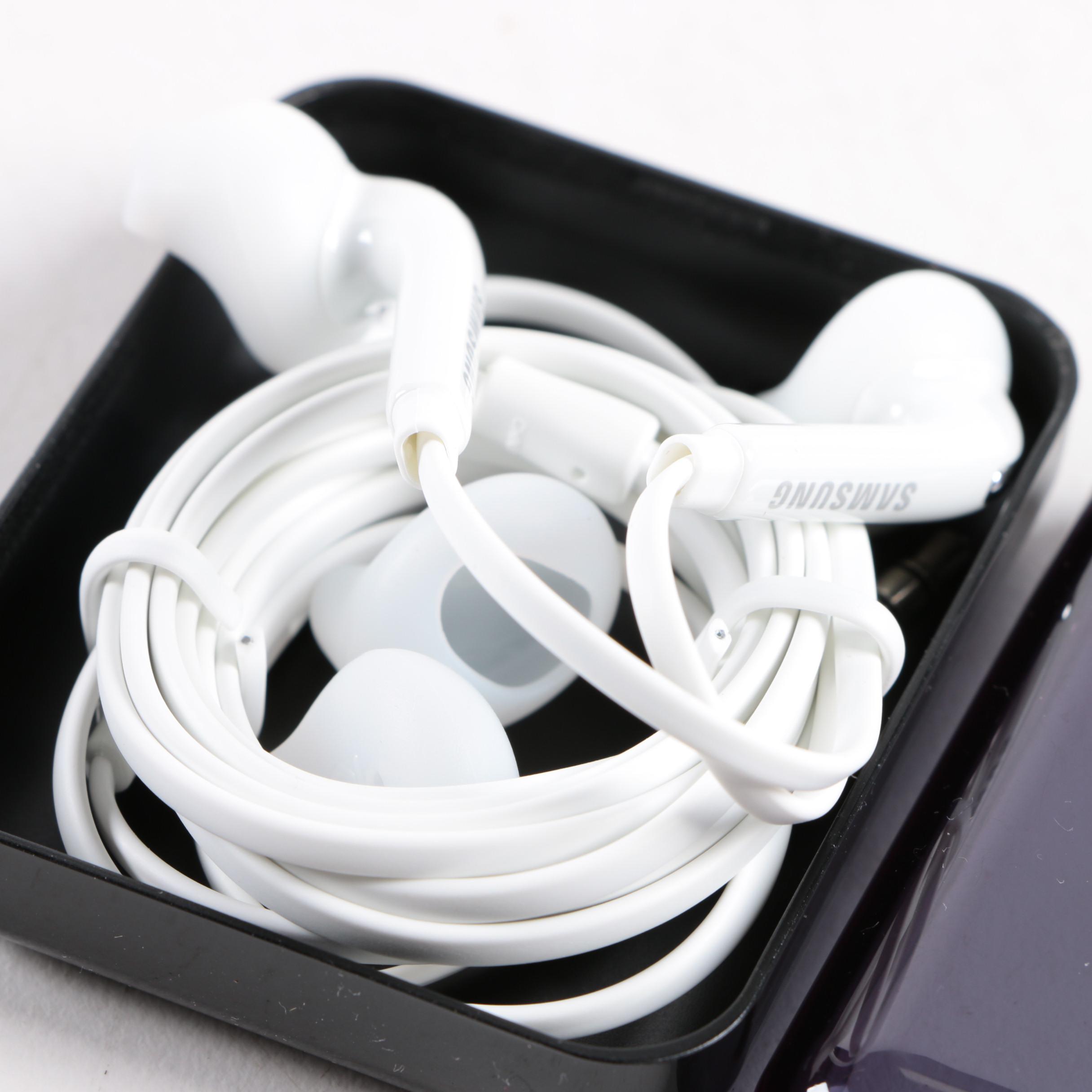 Samsung Gear VR Headset