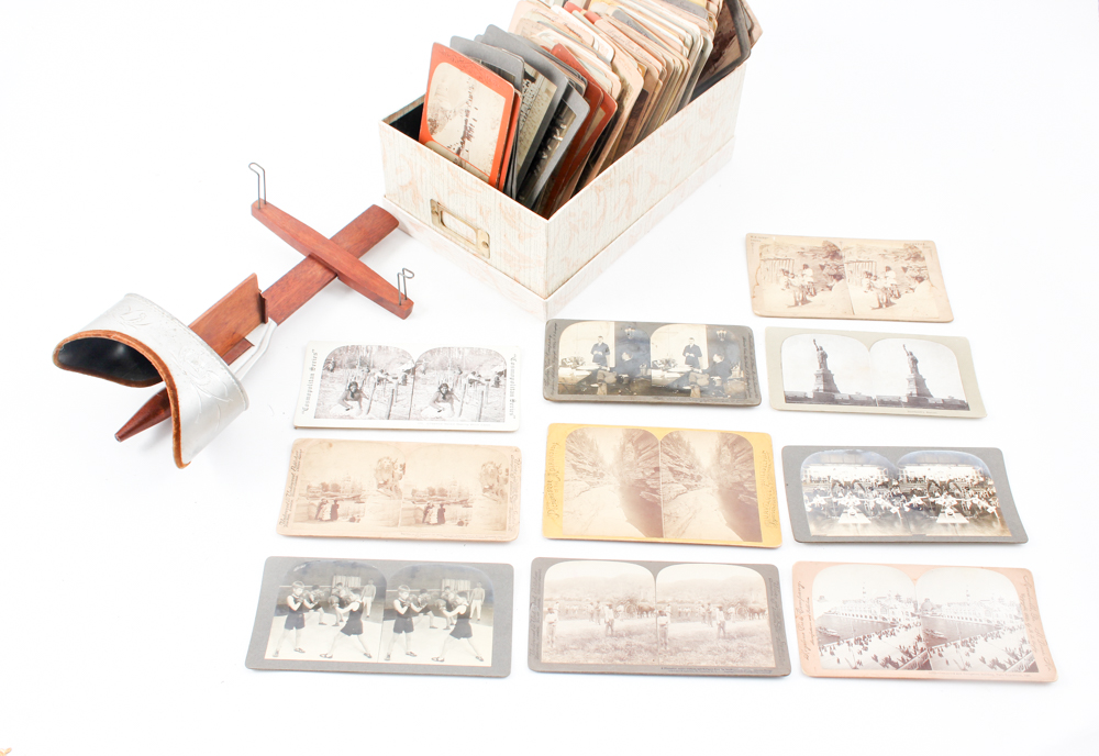 Antique Viewfinder With 180 Cards