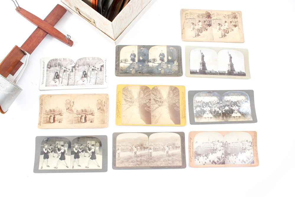 Antique Viewfinder With 180 Cards