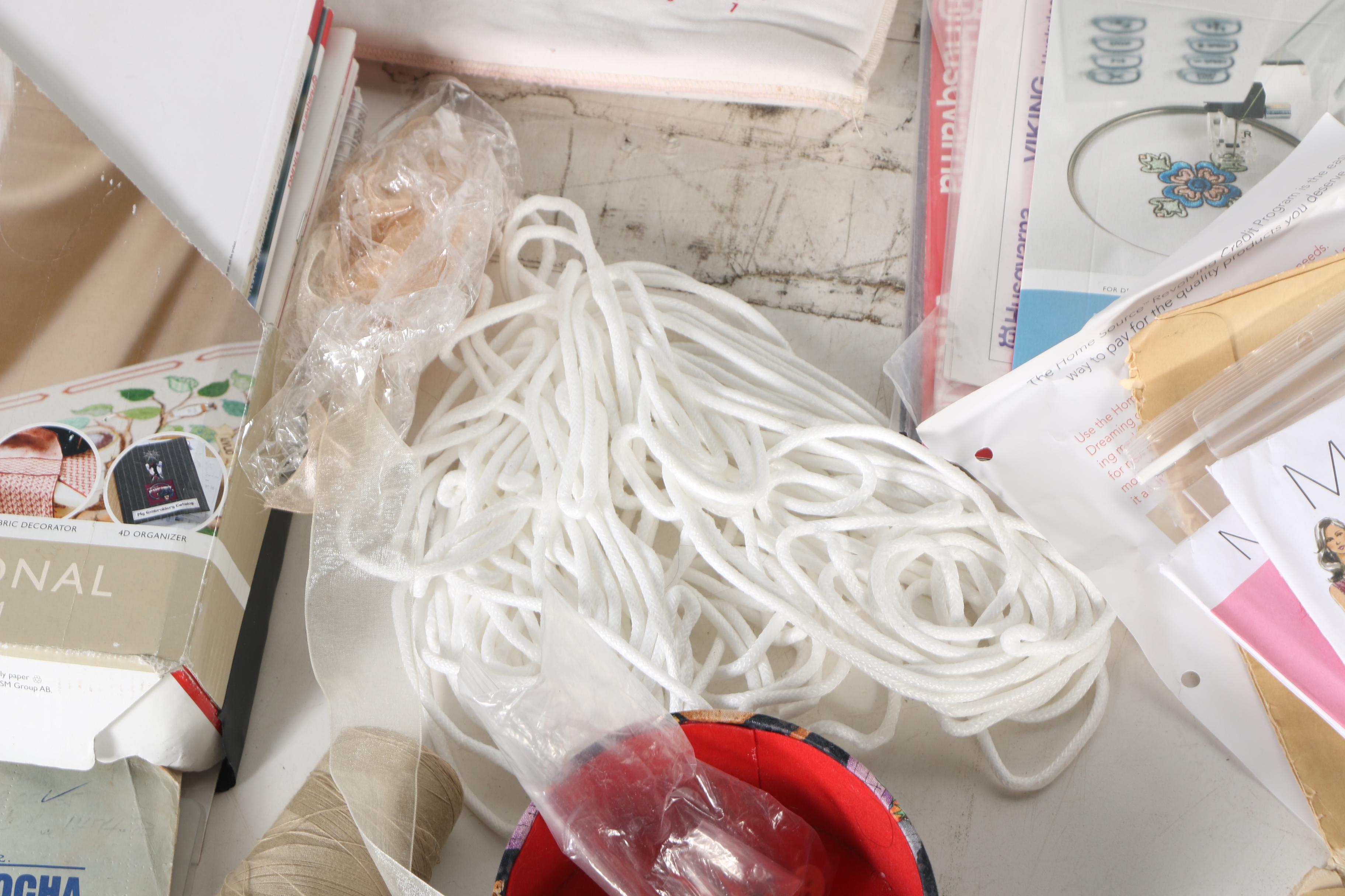 Husqvarna Viking SE Sewing Machine, Embroidery Arm and Supplies