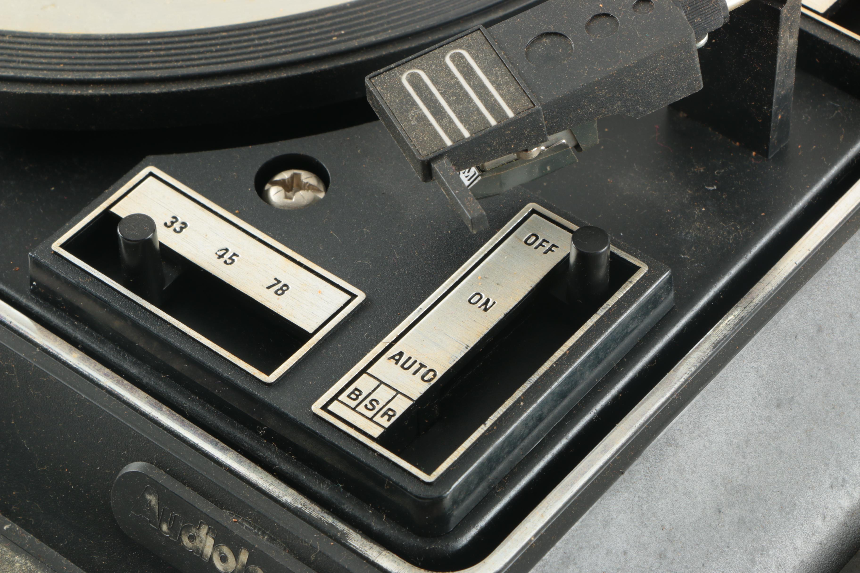 Randix Audiologic Turntable