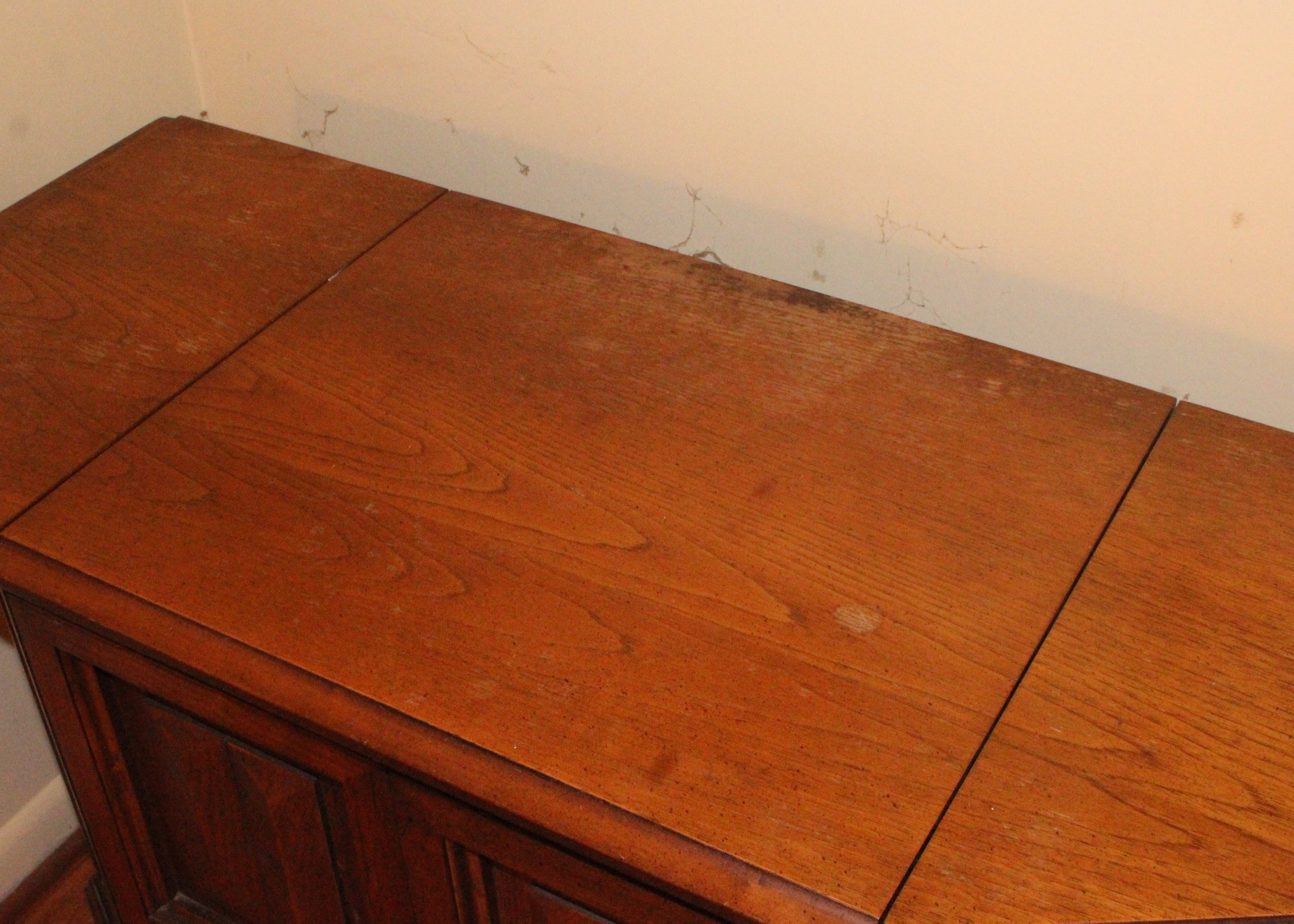 Vintage Ambassador Radio and Turntable Console