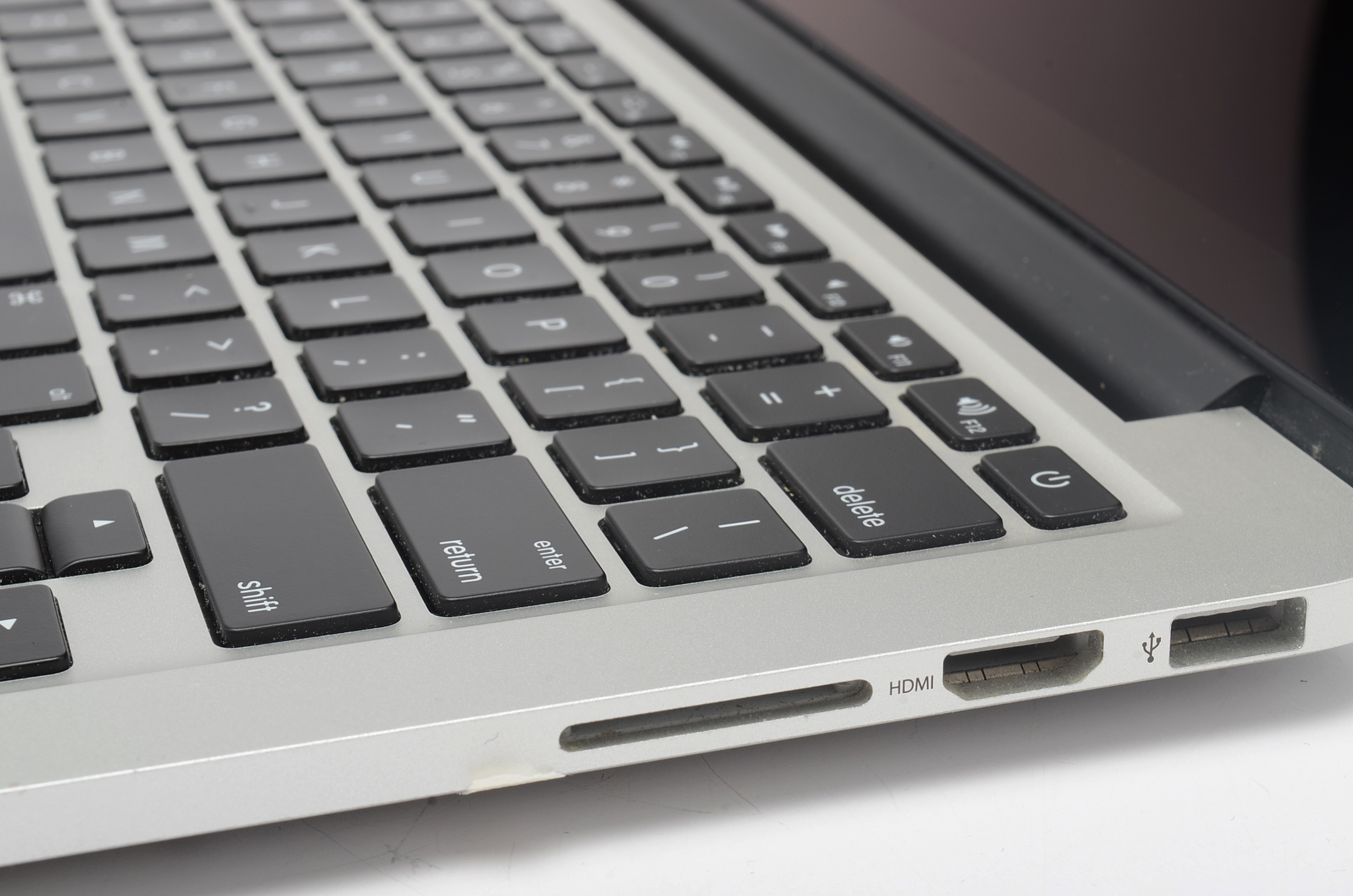 13" MacBook Pro Retina Laptop