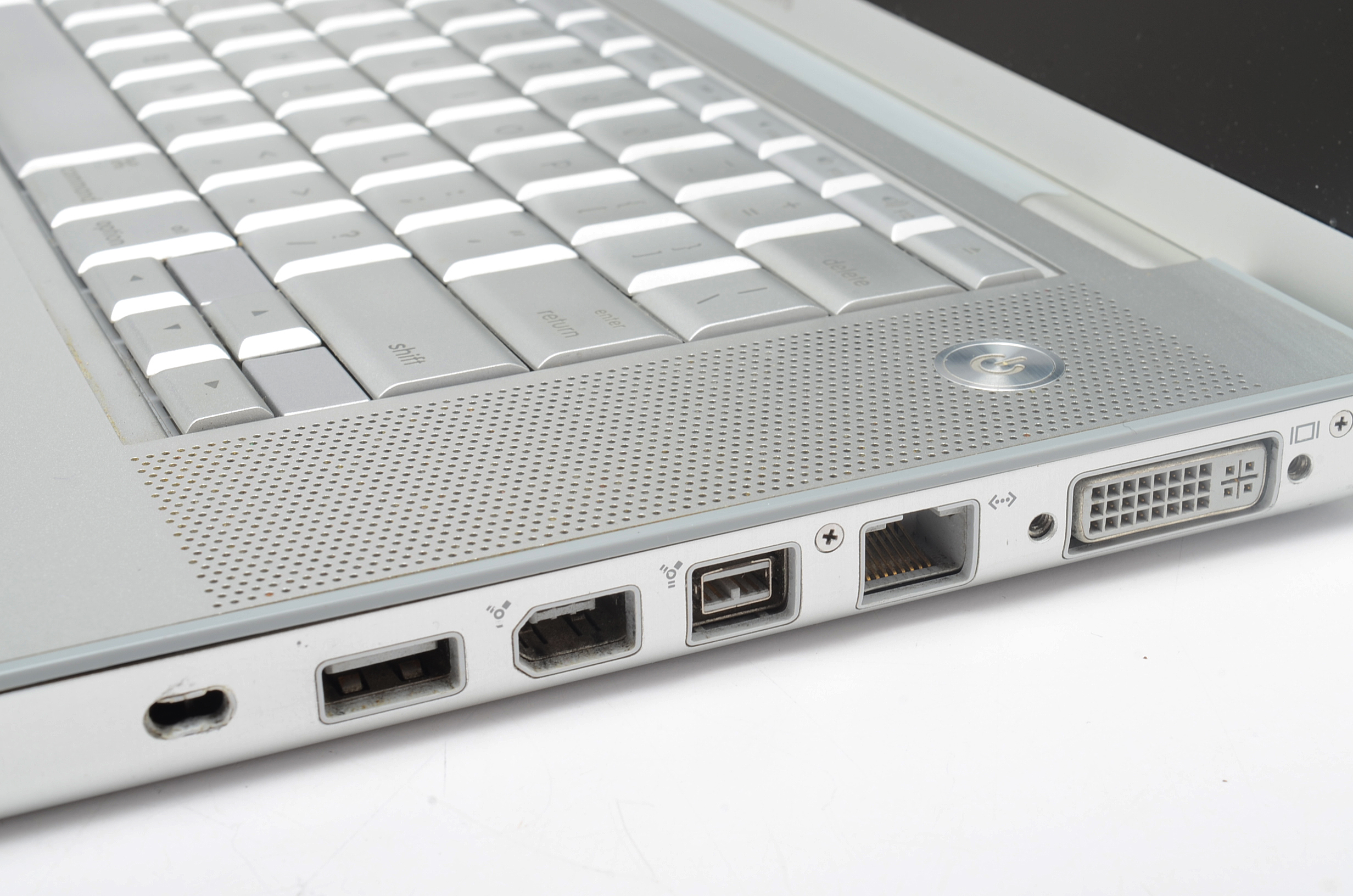 15" MacBook Pro Laptop