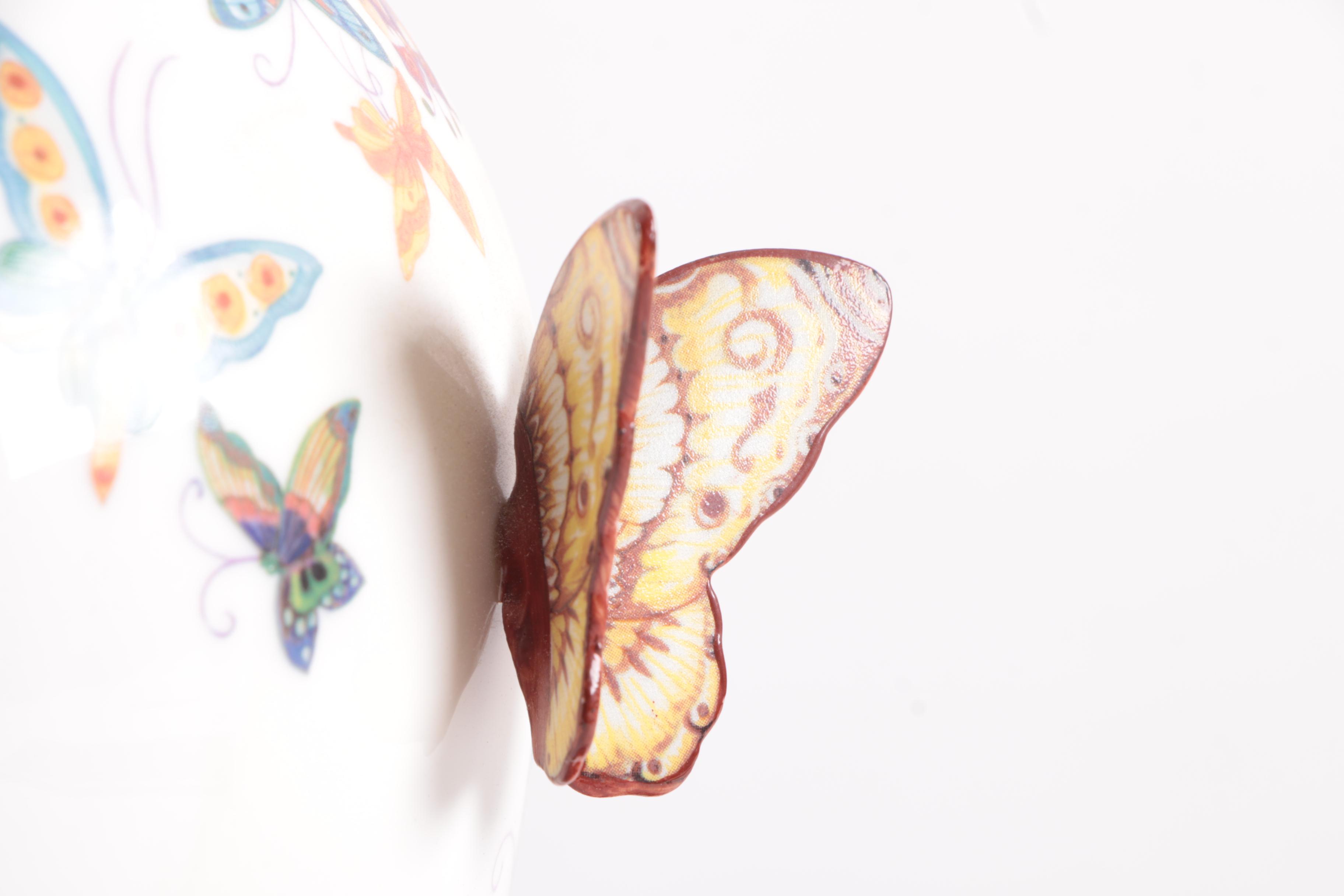 "The Vase of a Hundred Butterflies" by Mei-lin Li for The Franklin Mint