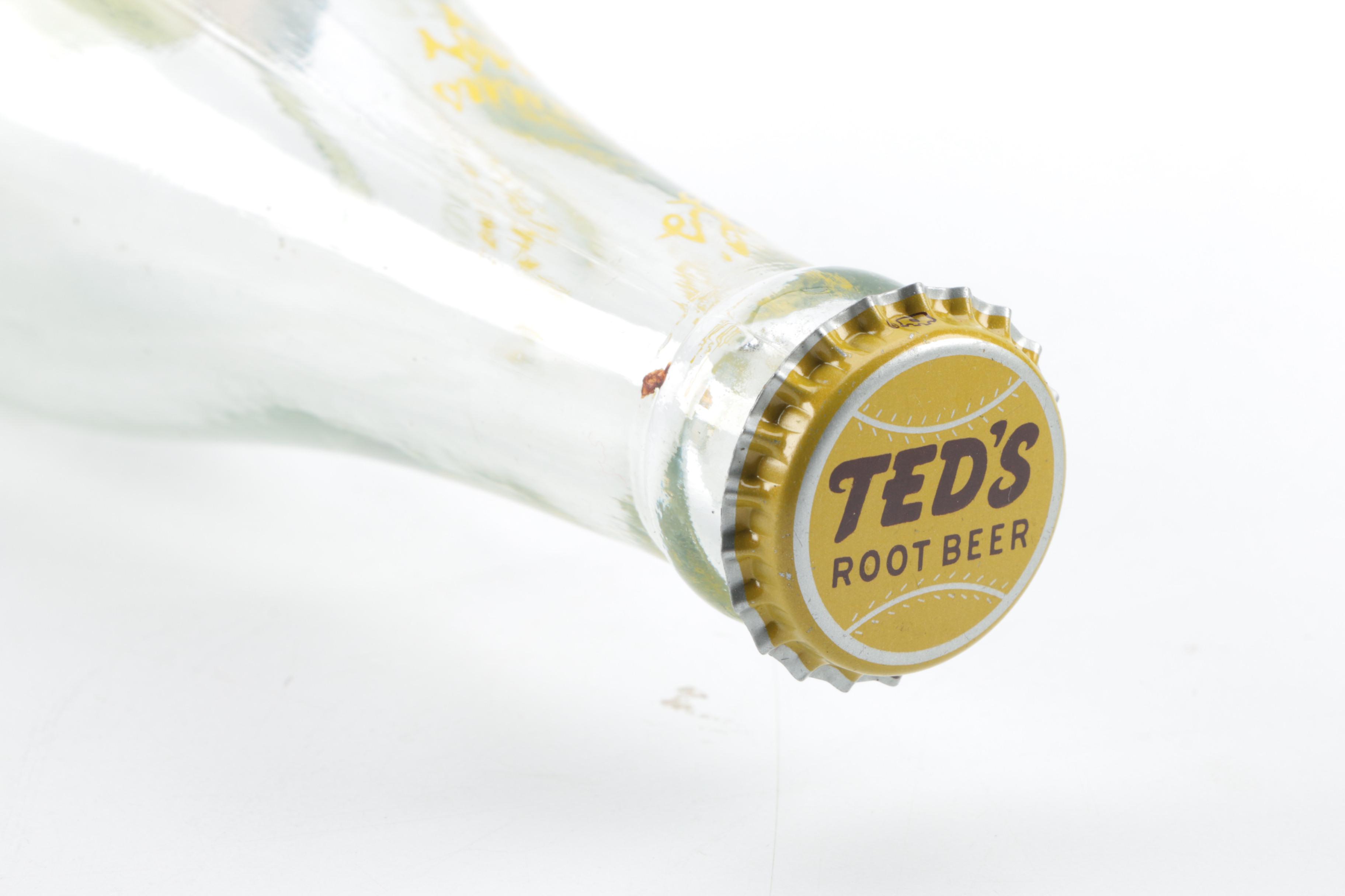 Vintage Ted Williams Shelf Clock and Root Beer Bottle