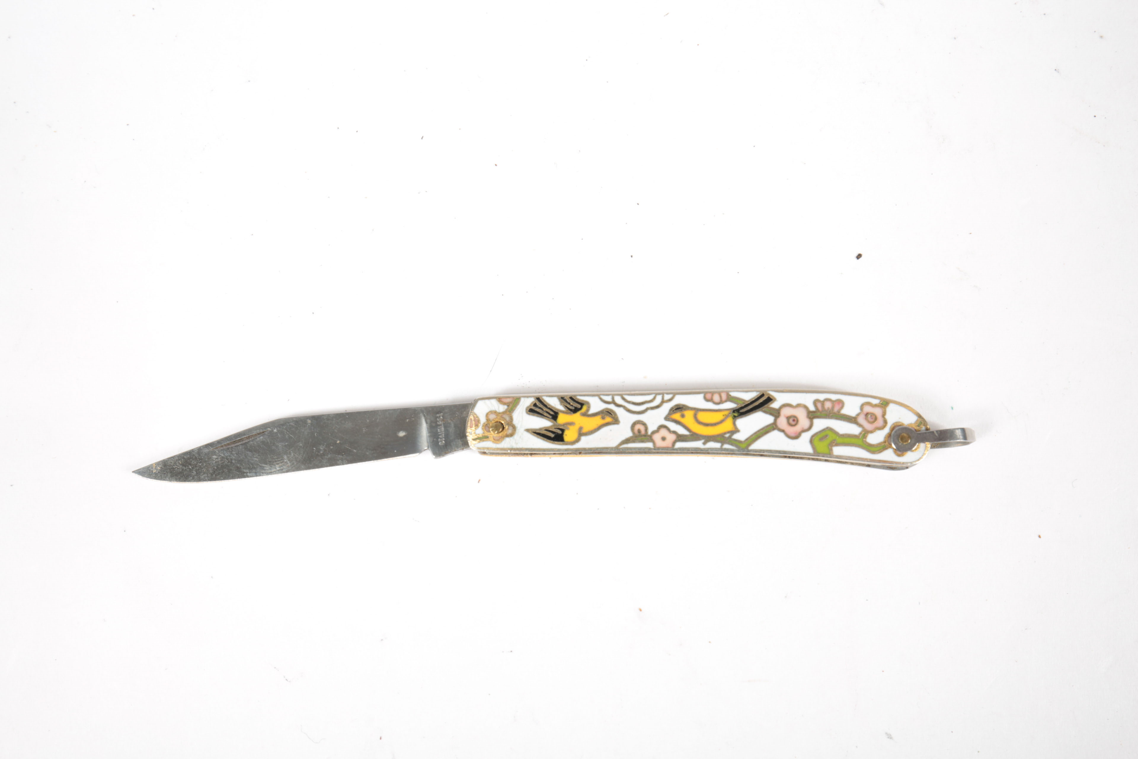 Variety of Vintage and Antique Pocket Knives