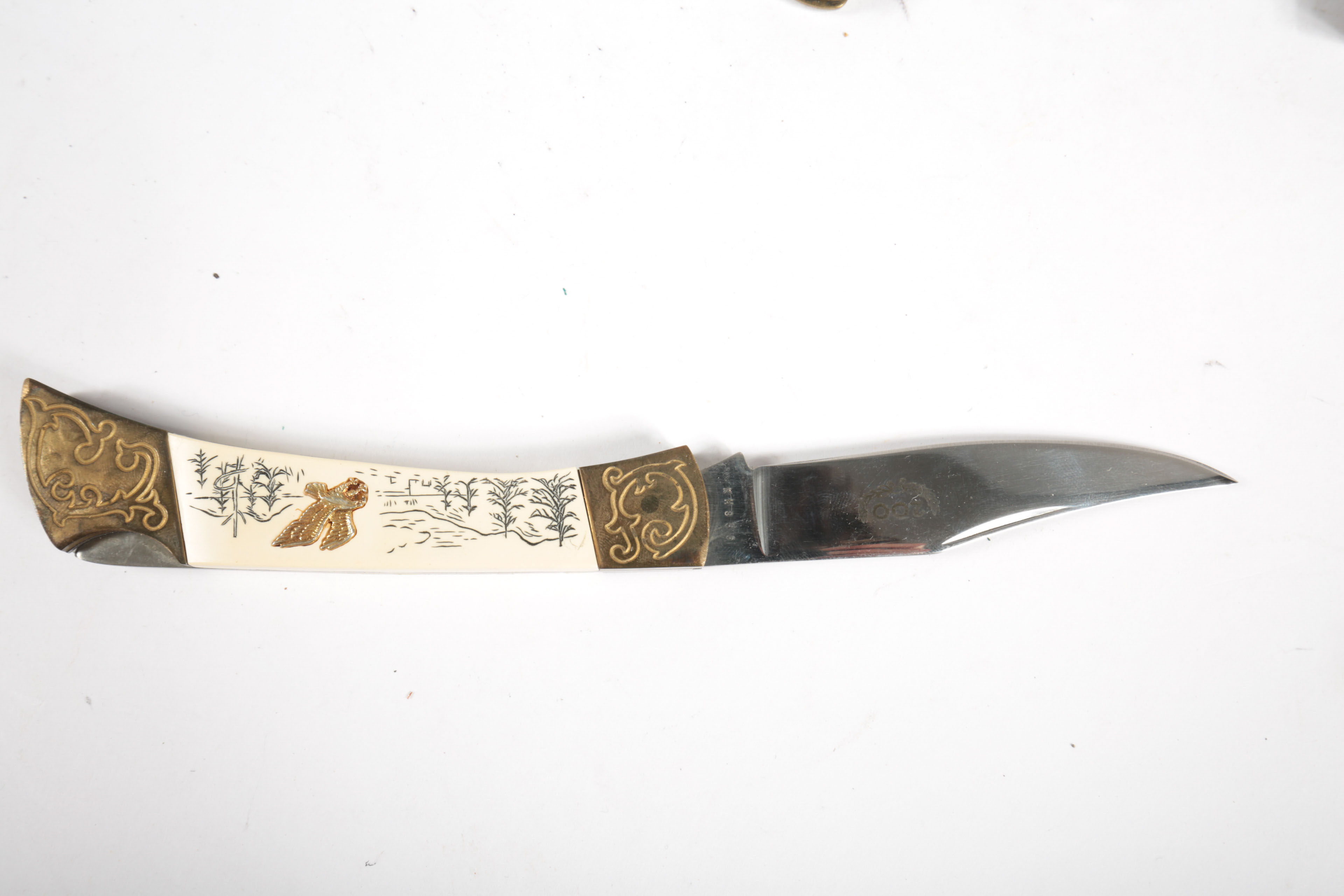 Variety of Vintage and Antique Pocket Knives