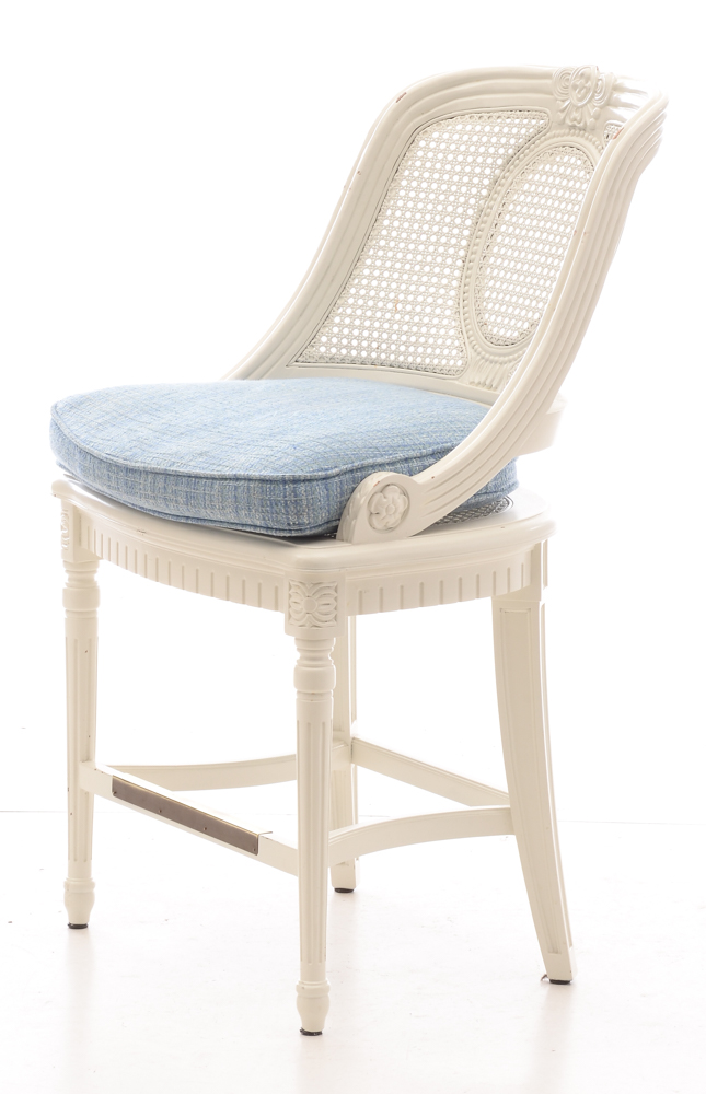 Contemporary White Wicker Chairs