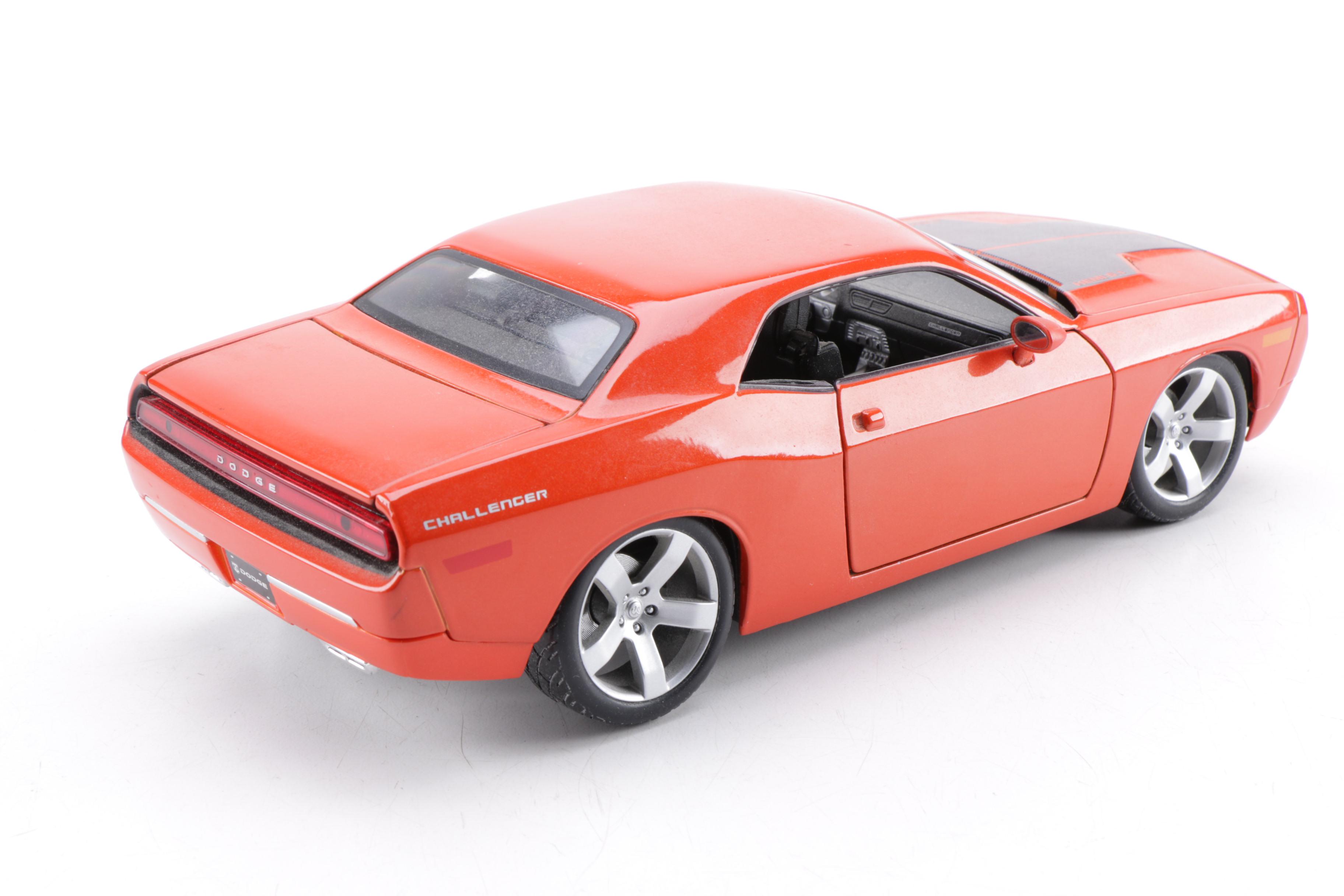 2006 Dodge Challenger Concept Die-Cast Car by Maisto