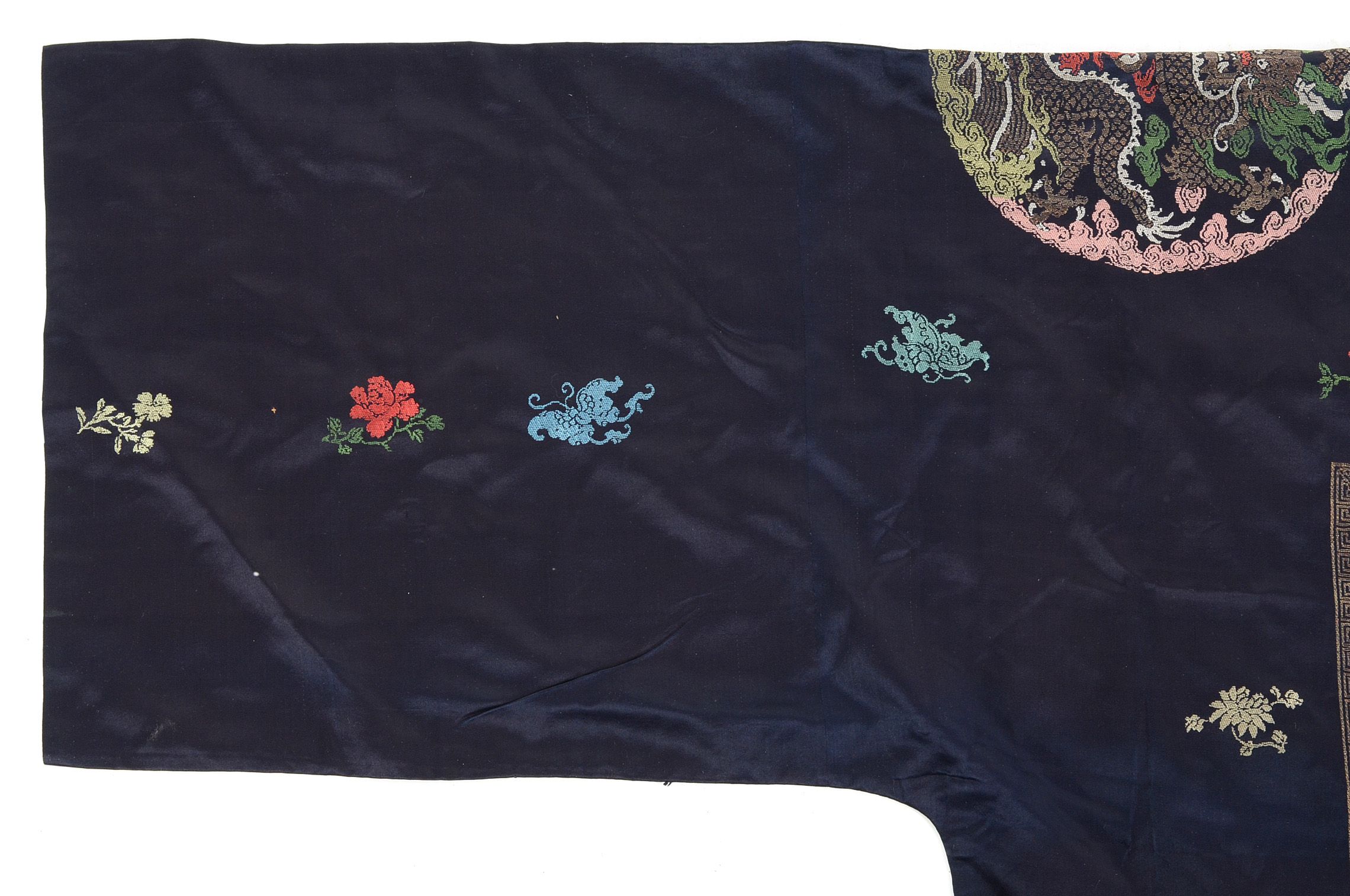 Chinese Early 20th Century Qing Dynasty Period Silk Robe