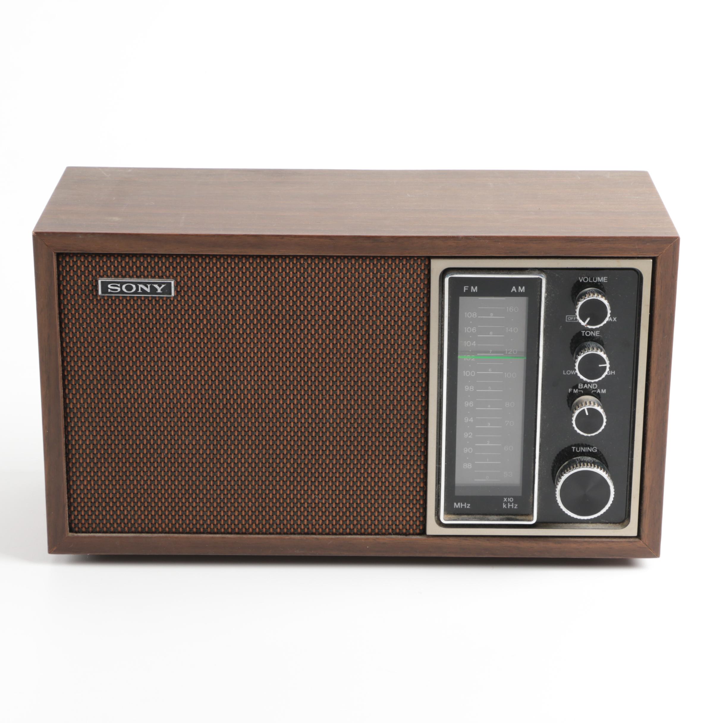 Vintage Sony Transistor AM/FM Radio