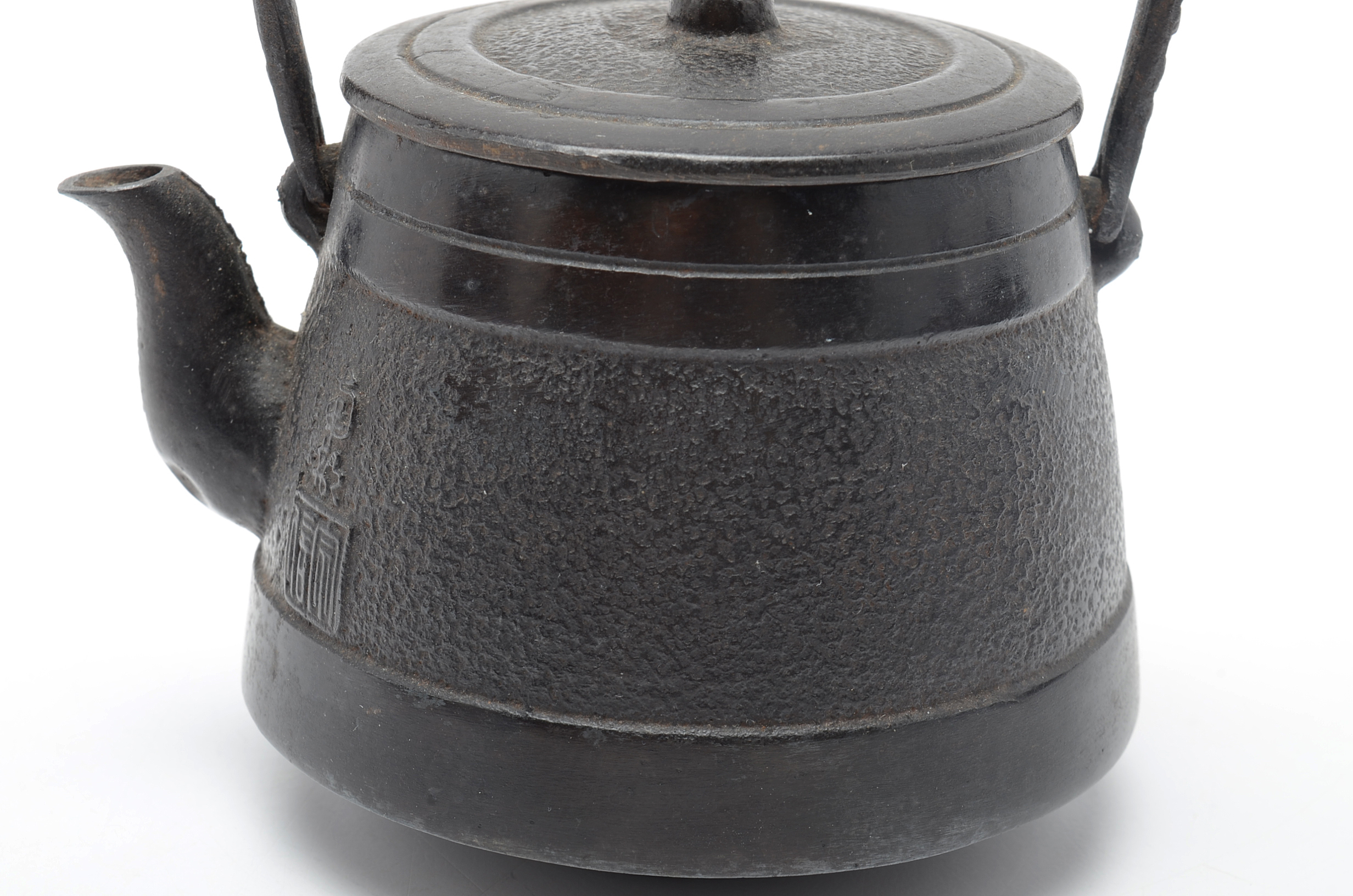 Japanese Cast Iron Kettles