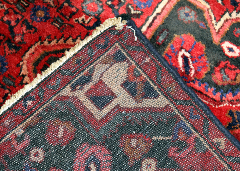 Vintage Hand-Knotted Persian Sarouk Area Rug