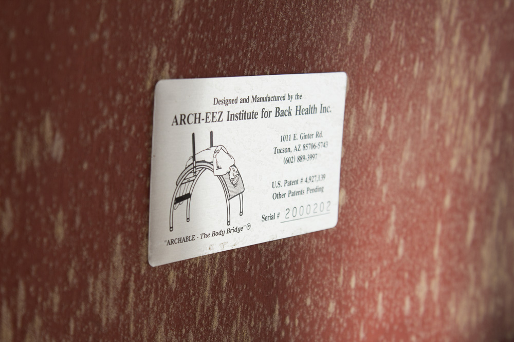 Arch-Eez "Archable - The Body Bridge" Lumbar Table