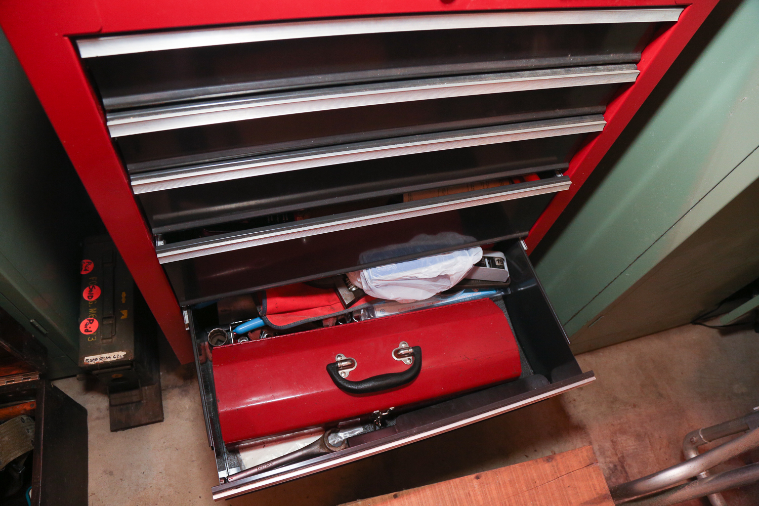 Craftsman Tool Chest With Tools