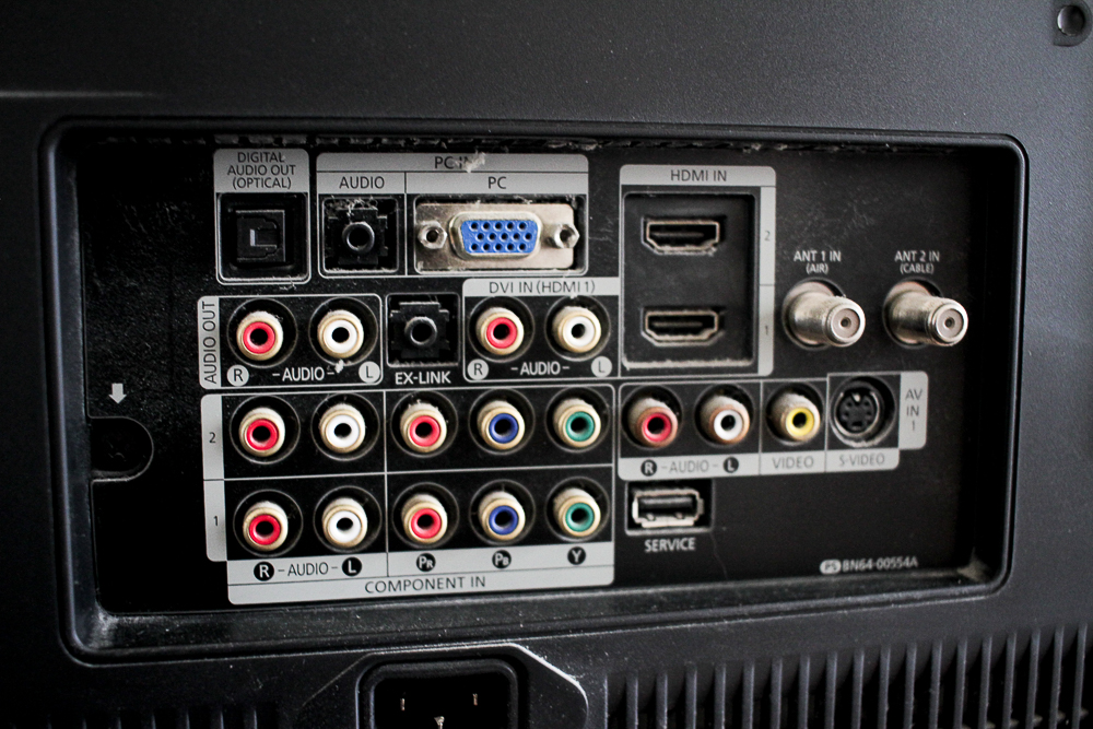 Samsung 36" Flat Screen Television