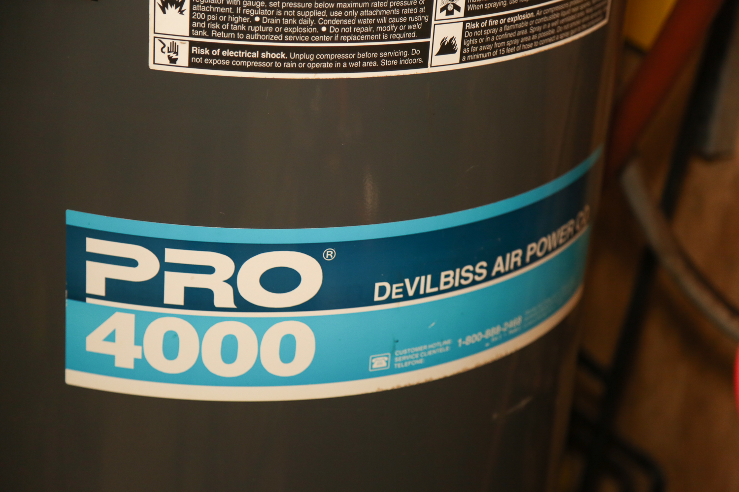DeVilbiss Pro 4000 Air Compressor