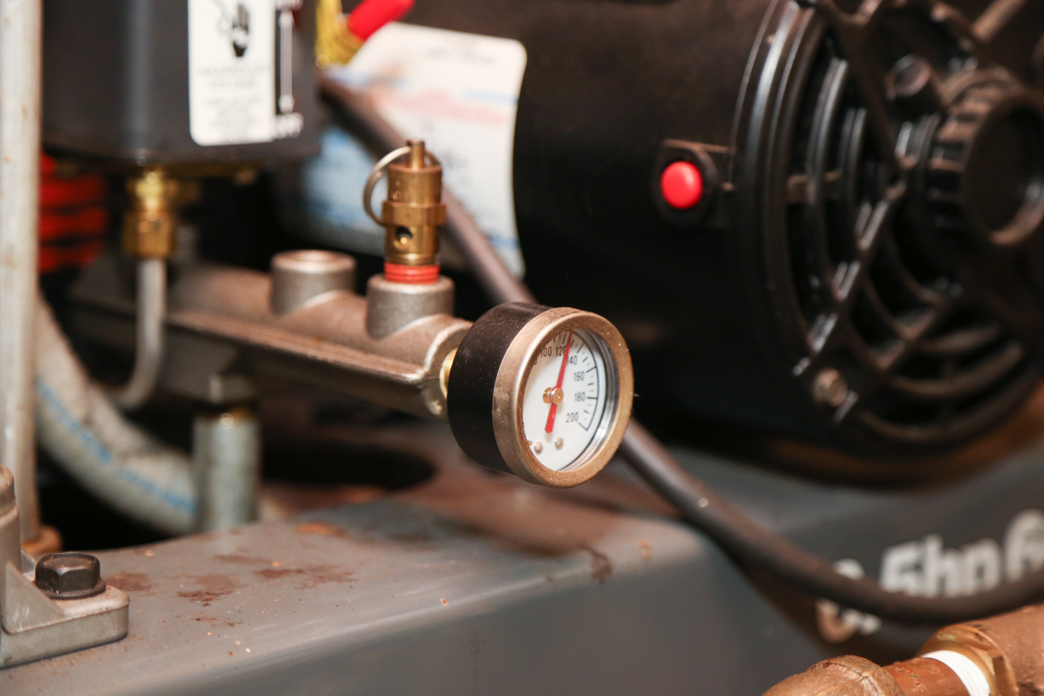 DeVilbiss Pro 4000 Air Compressor