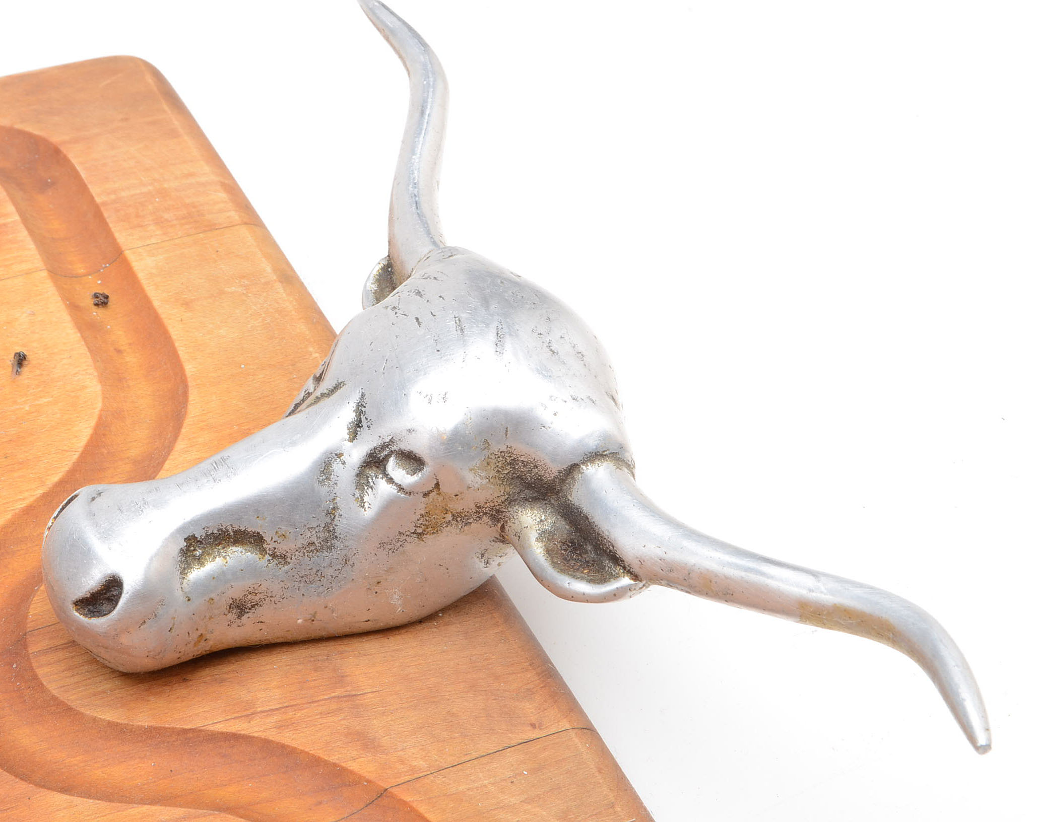 Cutting Board with Steer Head Handles