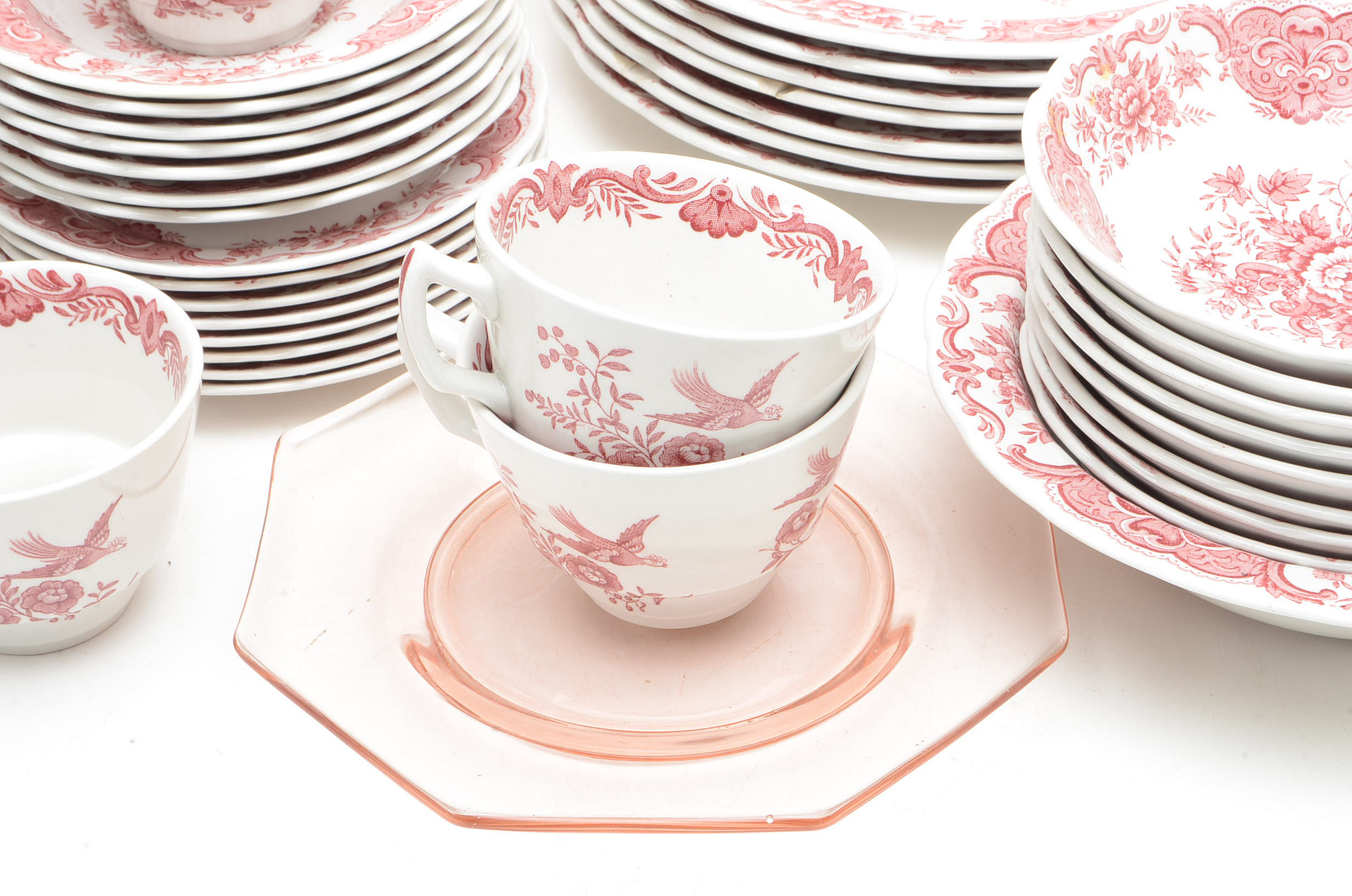 Mixed Collection of Pink Transfereare China including Rideway "Windsor"