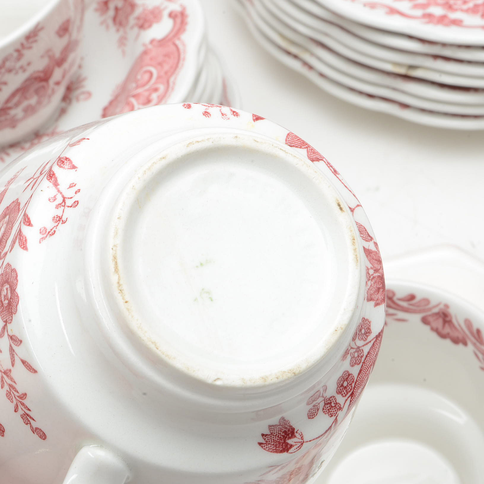 Mixed Collection of Pink Transfereare China including Rideway "Windsor"