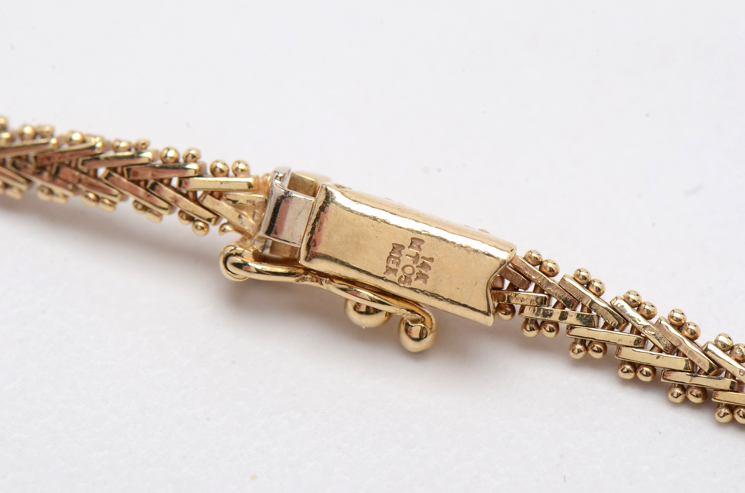 14K Yellow Gold "Knot" Necklace