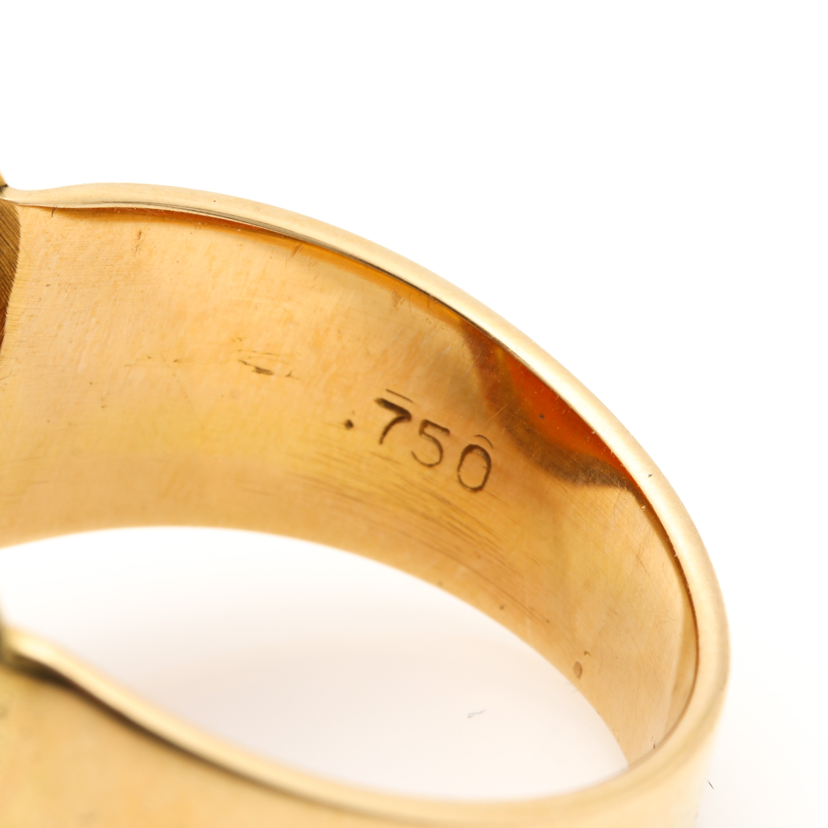 14K Yellow Gold Carnelian Intaglio Ring