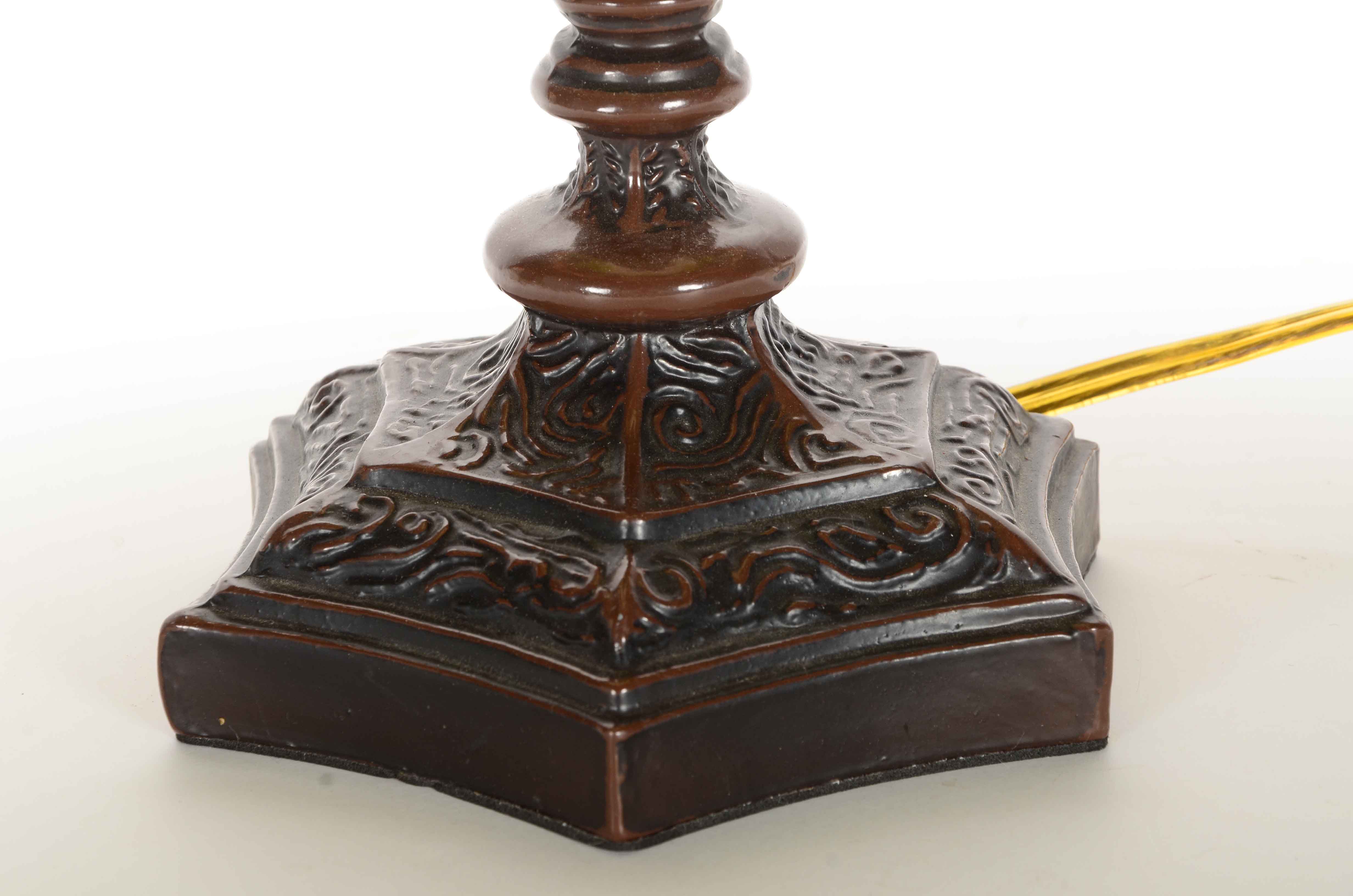 Reproduction Tiffany Style Table Lamp