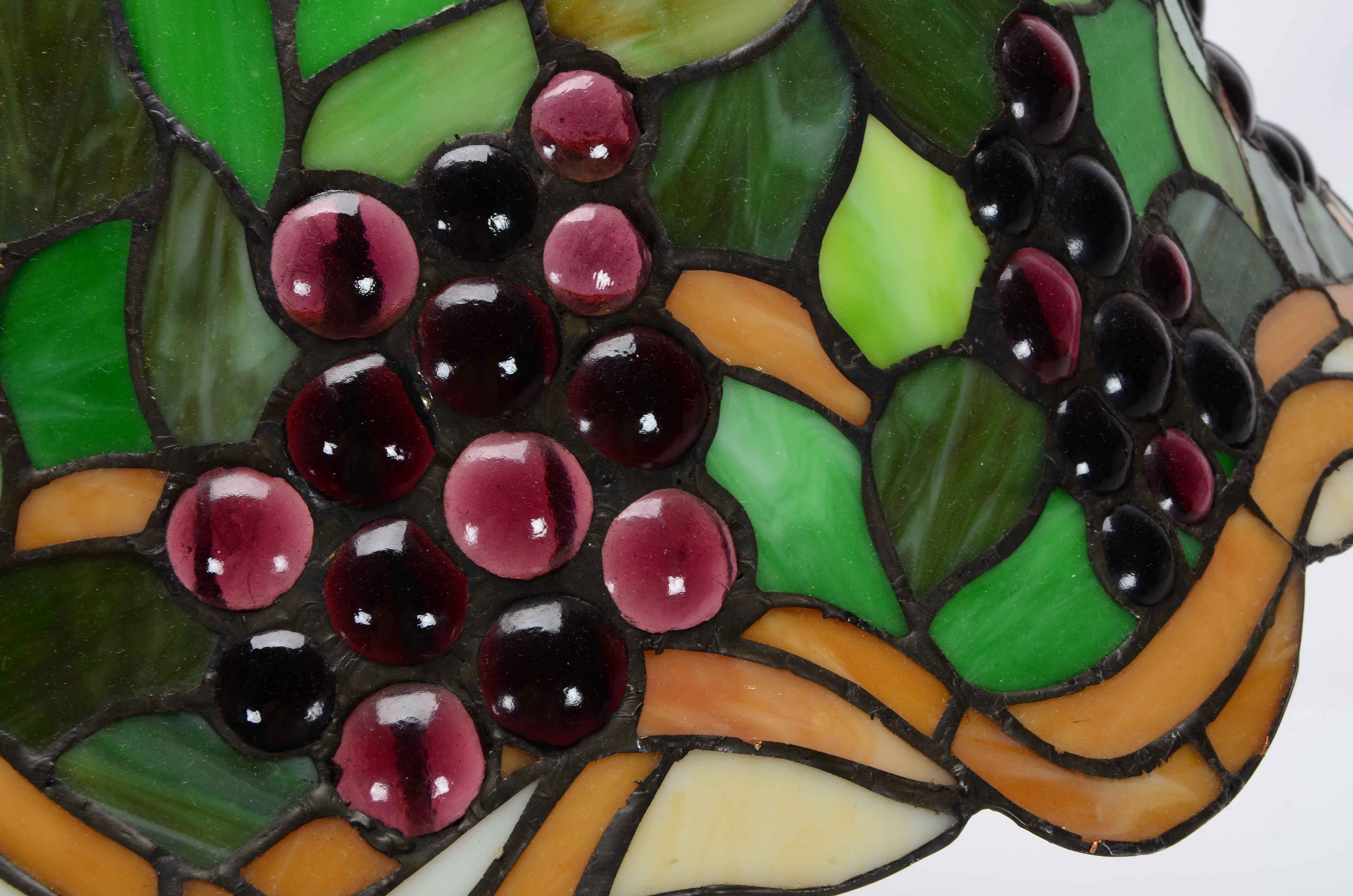 Reproduction Tiffany Style Table Lamp