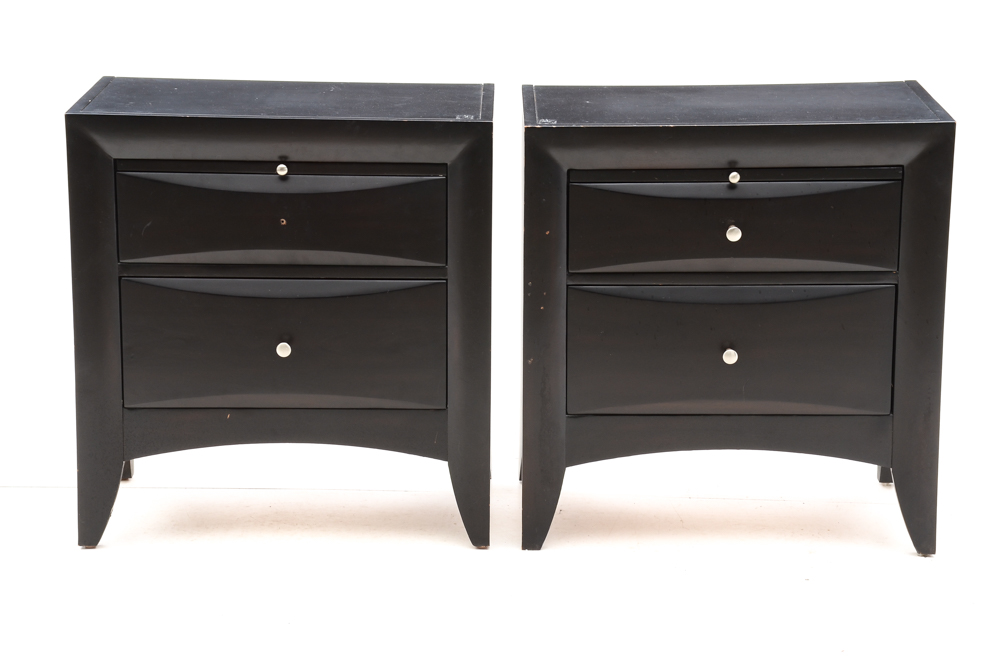 Pair of Contemporary End Tables in Black