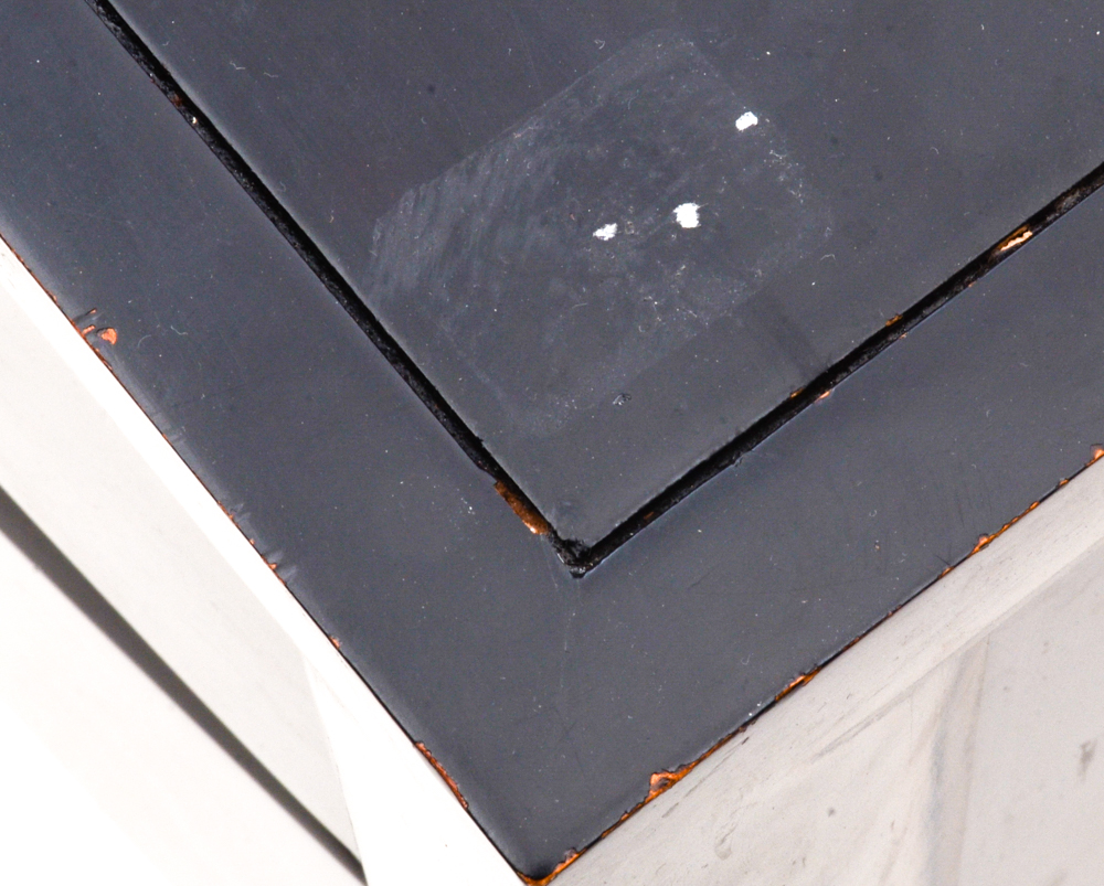 Pair of Contemporary End Tables in Black