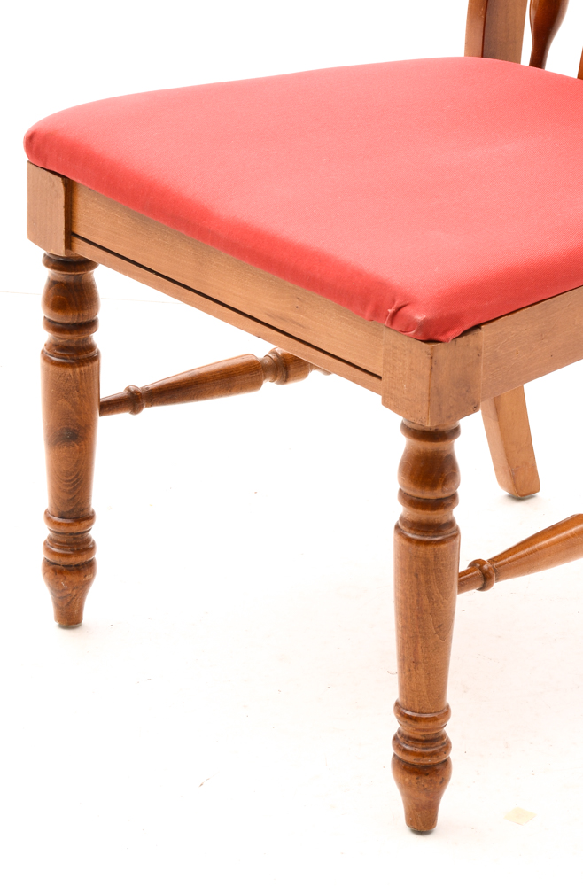 Drop-Leaf Table with Broyhill Chairs
