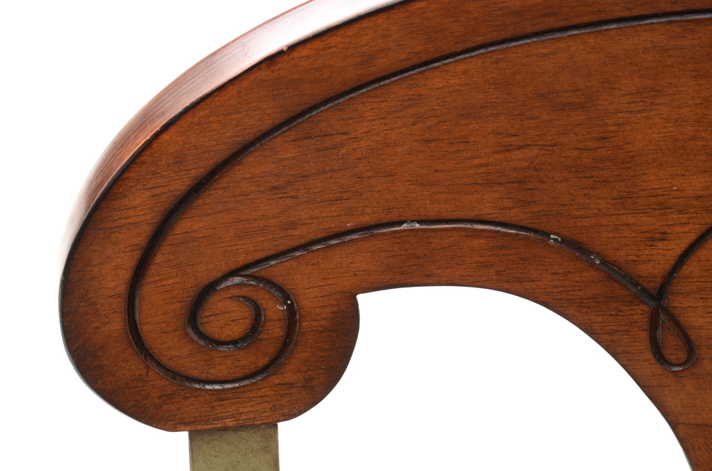 Circular Glass Top Dining Table with Chairs