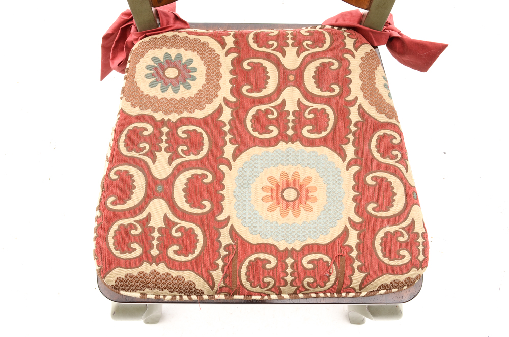 Circular Glass Top Dining Table with Chairs