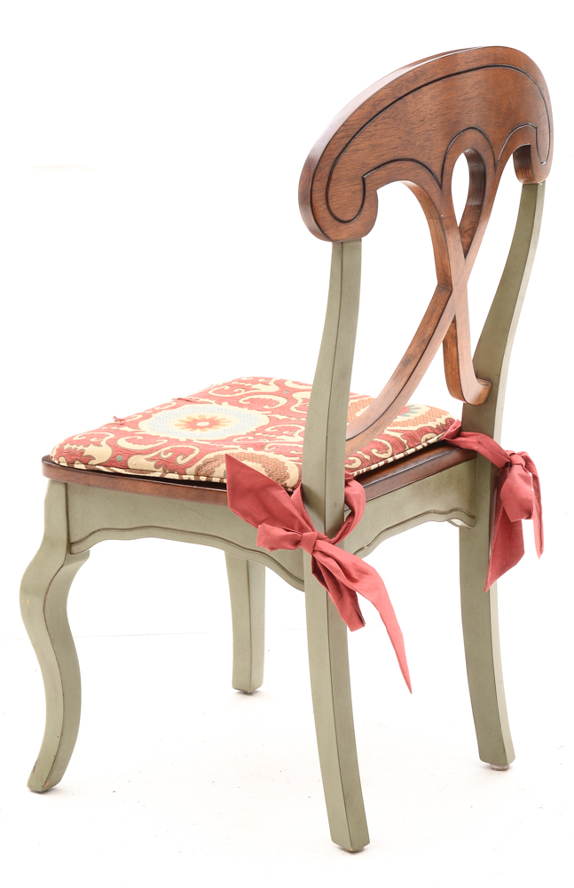 Circular Glass Top Dining Table with Chairs