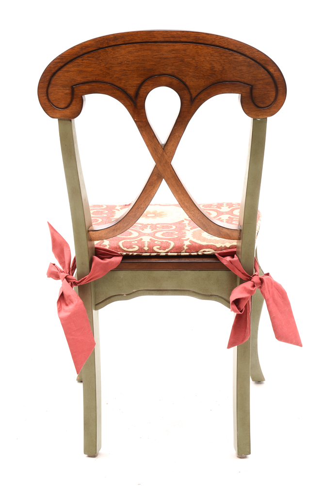 Circular Glass Top Dining Table with Chairs