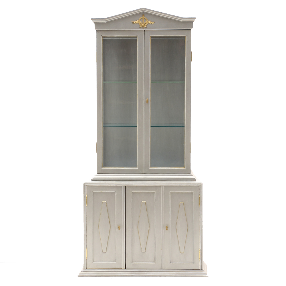 Neoclassical Style Vitrine