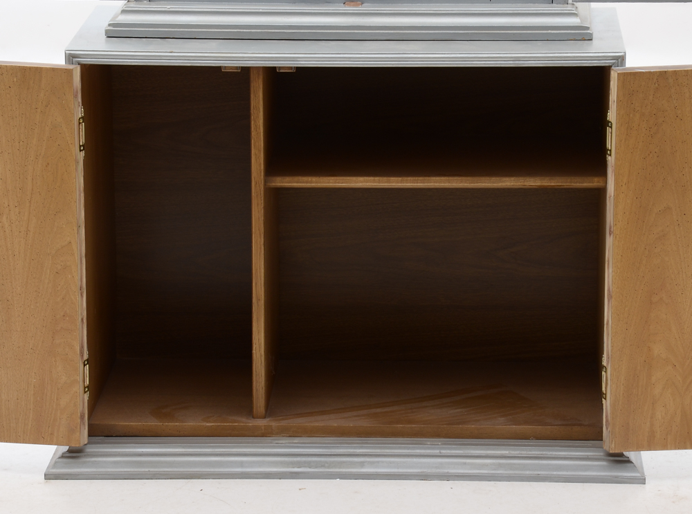 Neoclassical Style Vitrine