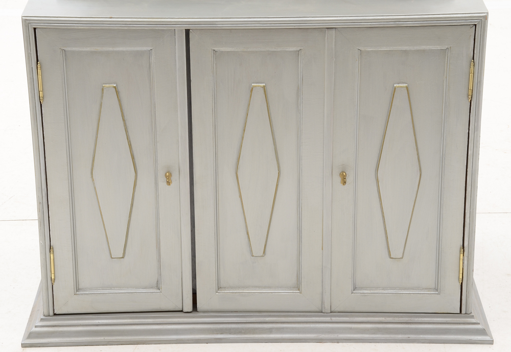 Neoclassical Style Vitrine