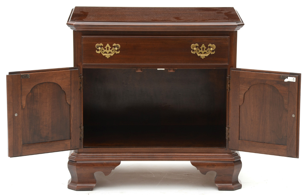 Ethan Allen Nightstand