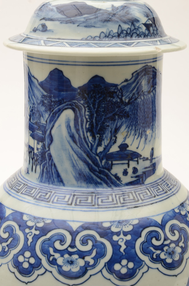 Chinese Blue and White Porcelain Baluster Vase